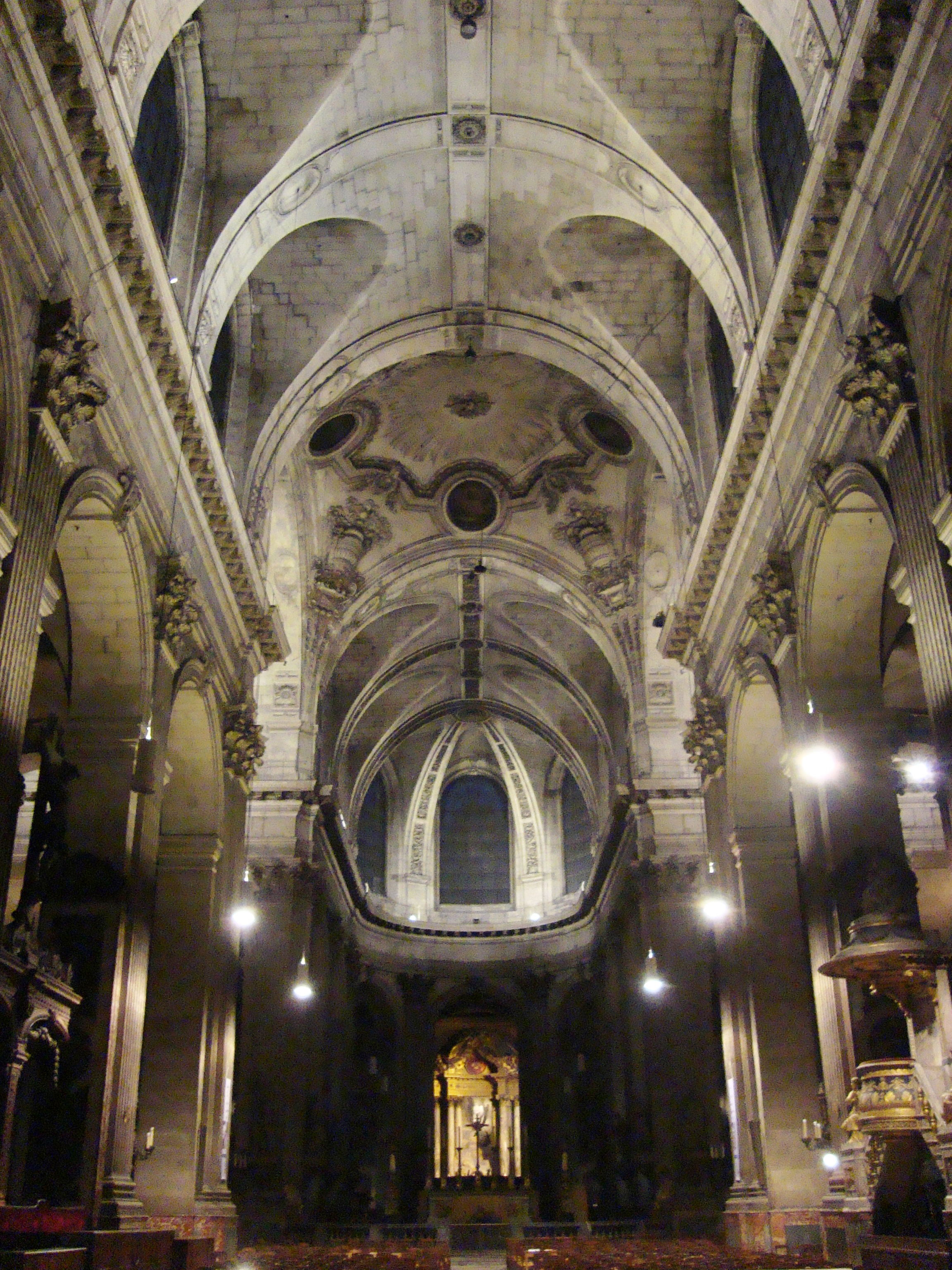 Iglesia saint sulpice, por Roberto Gonzalez
