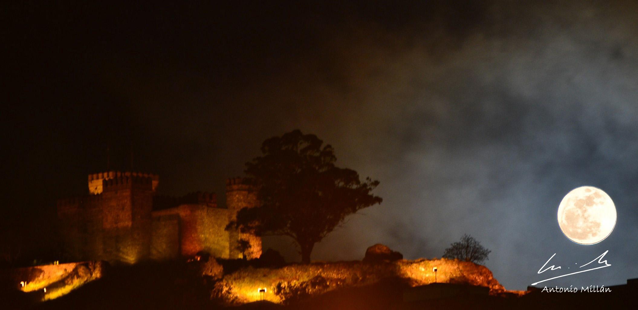 Castillo Fortaleza de Cortegana, por Antonio Millan Chamizo