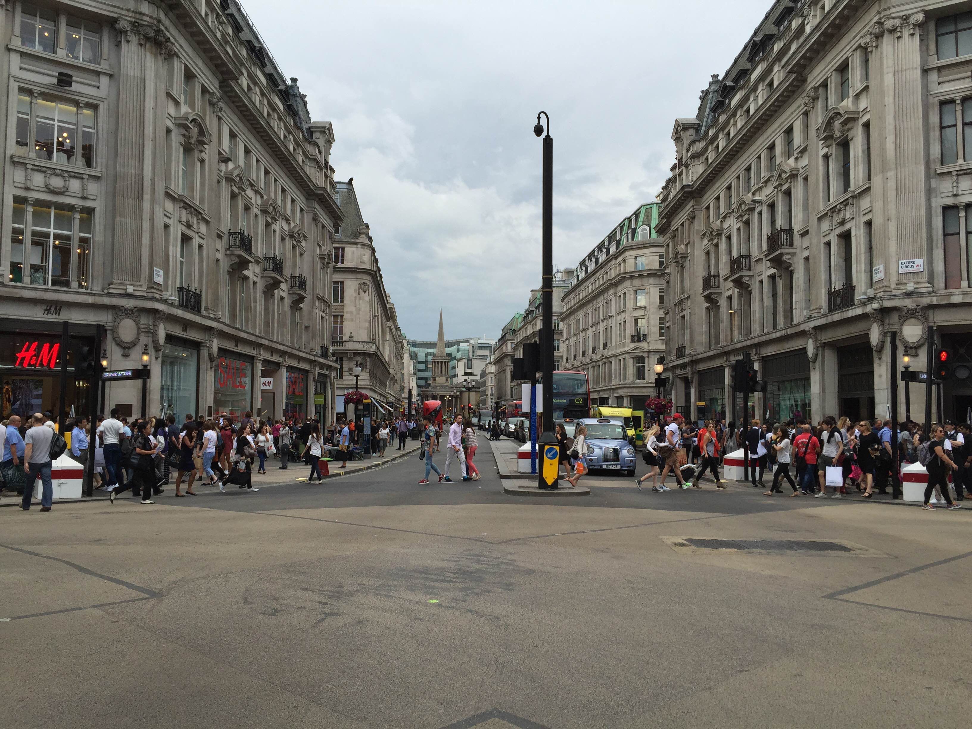 Oxford Street, por Sandro Costoya