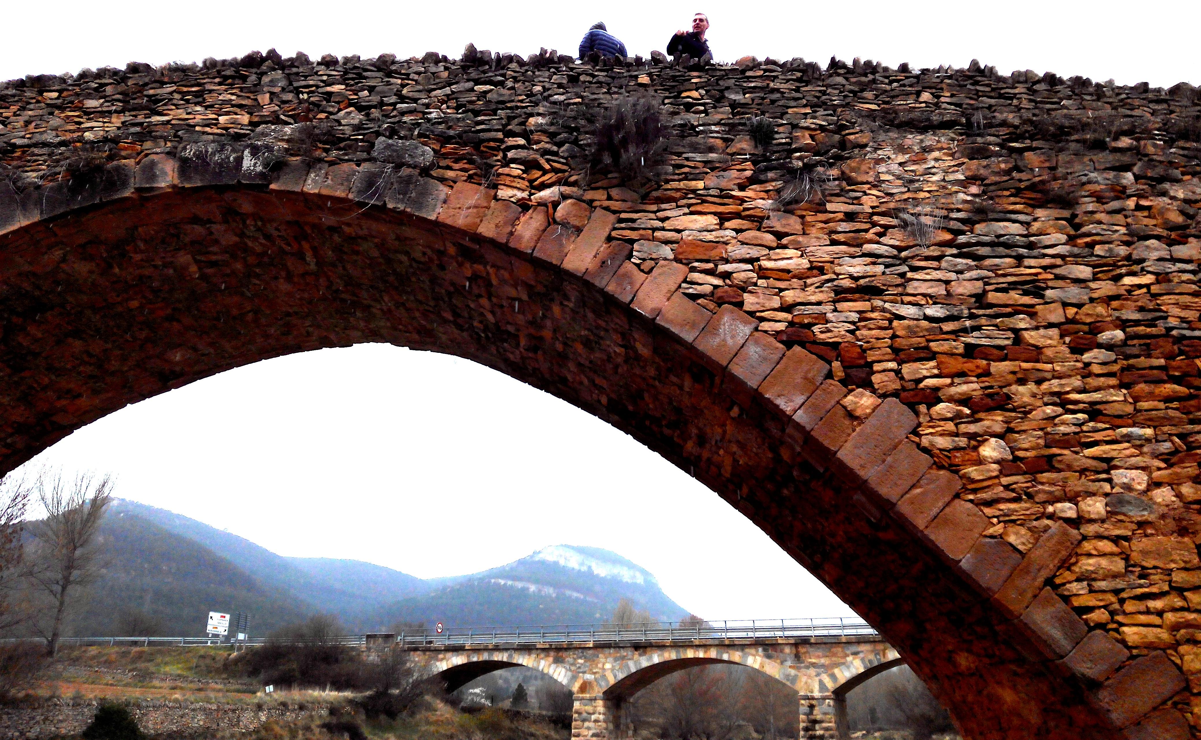 Puente de la Pobleta de San Miguel, por sala2500