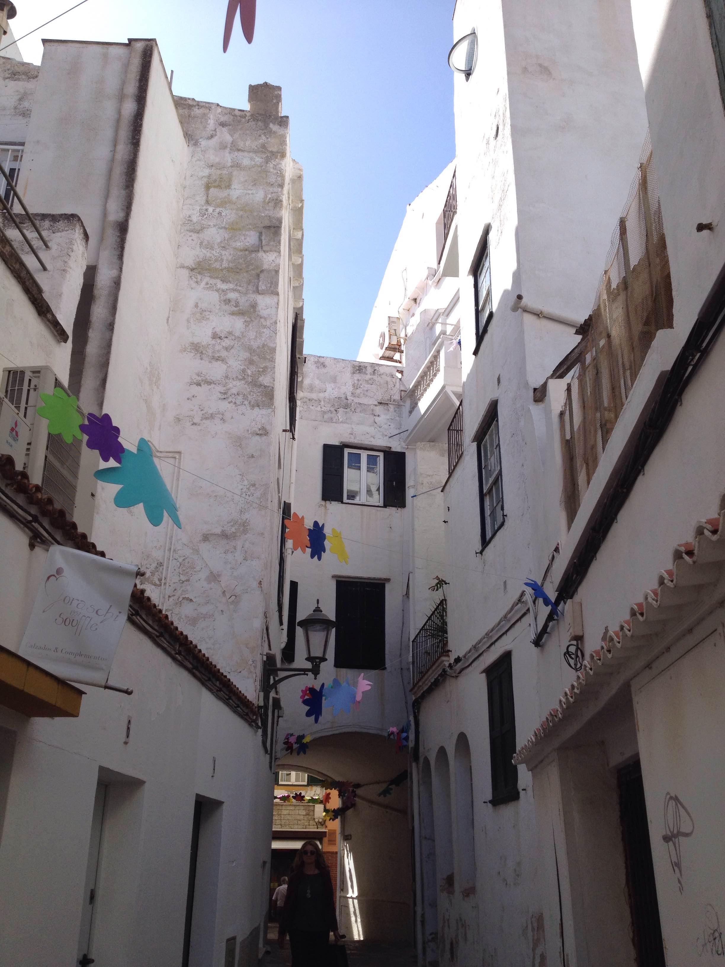 Calles de Mahón, por Sandra Otero