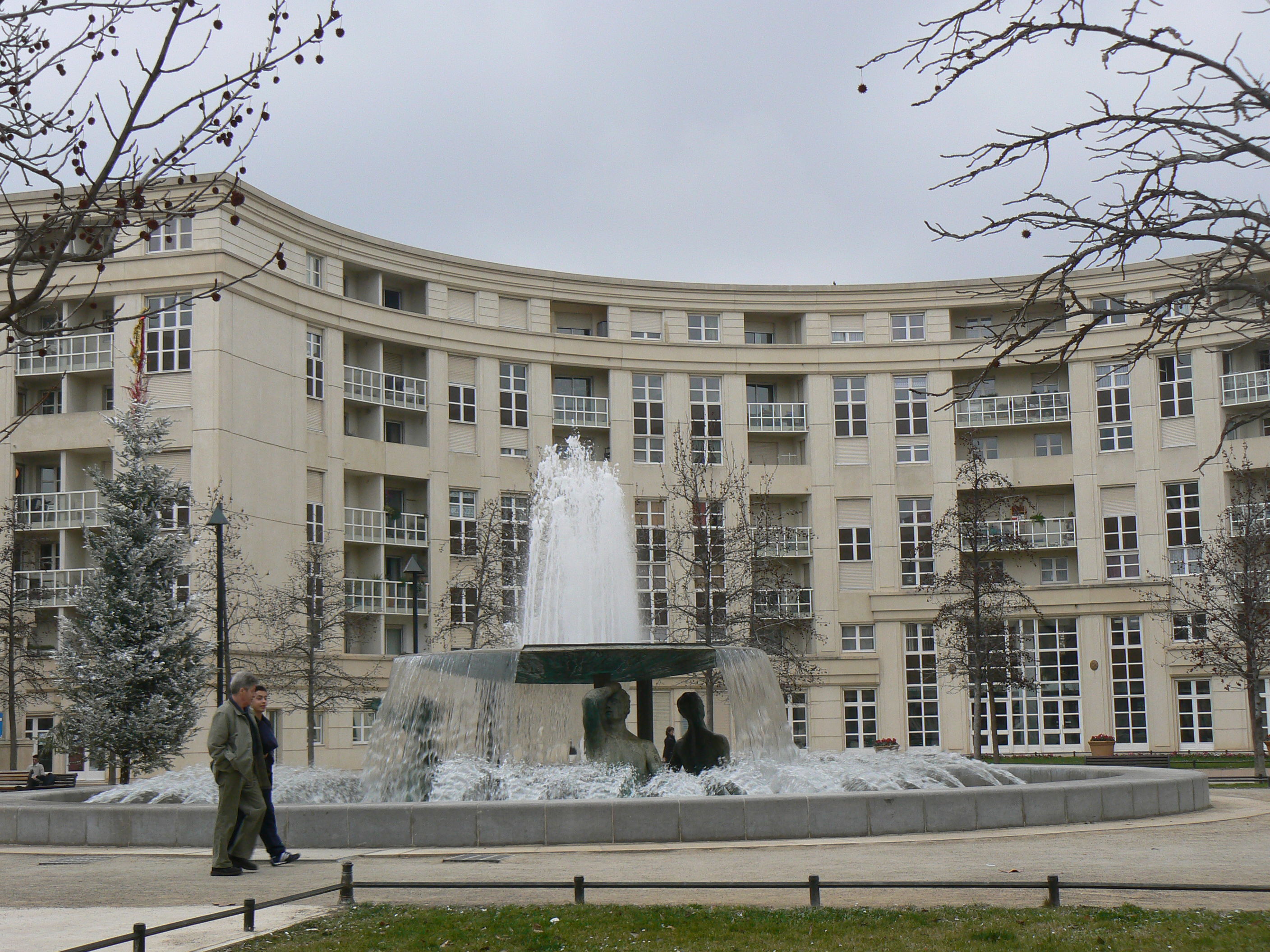 Plaza de la Thessalia, por Adeline B