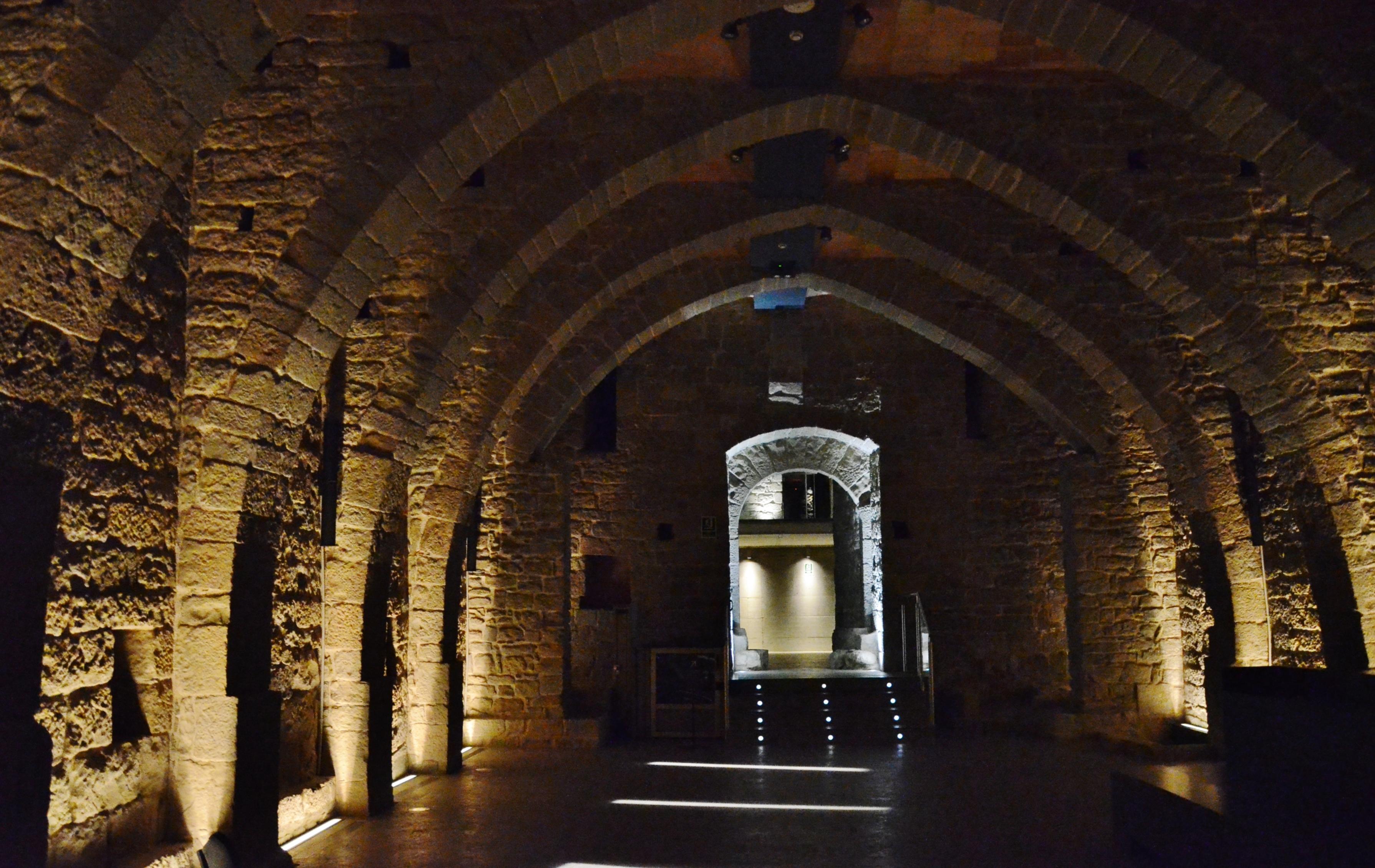 Bodega Mont Sant Benet, por MARIA ROSA FERRÉ GALIMANY