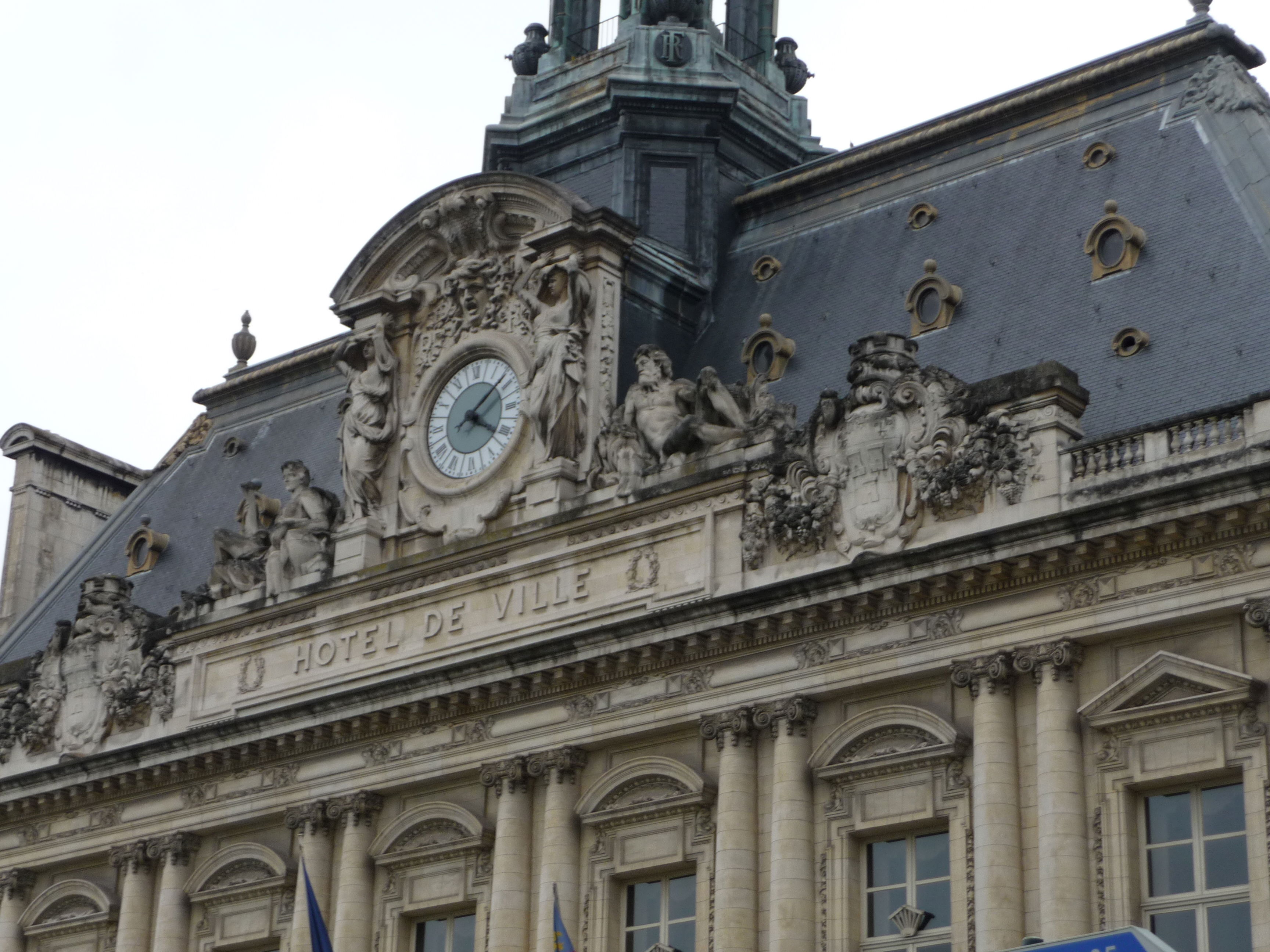 Hôtel de Ville - Ayuntamiento, por Nuria G