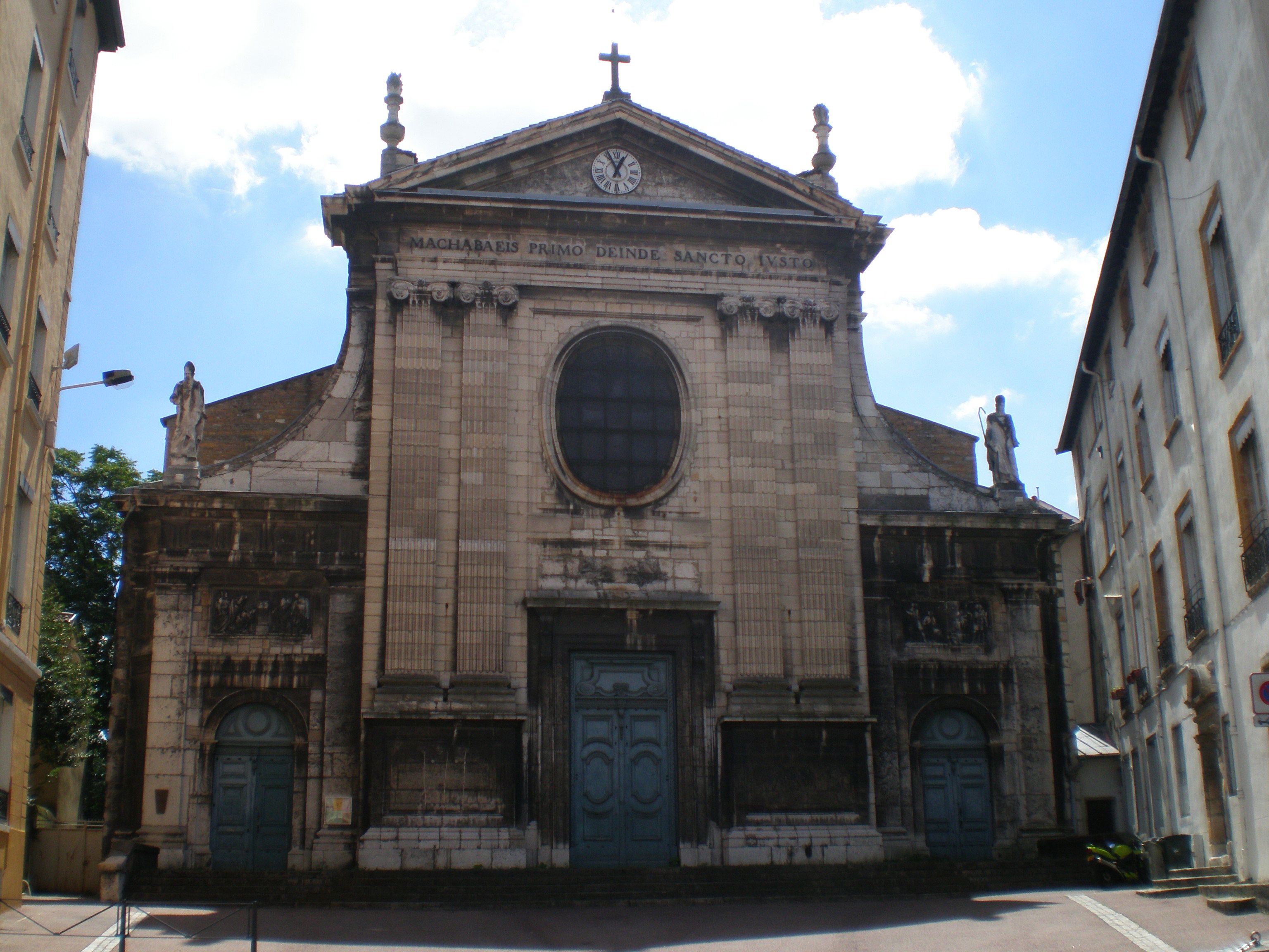 Iglesia  Saint-Just, por Alisa Kolobova