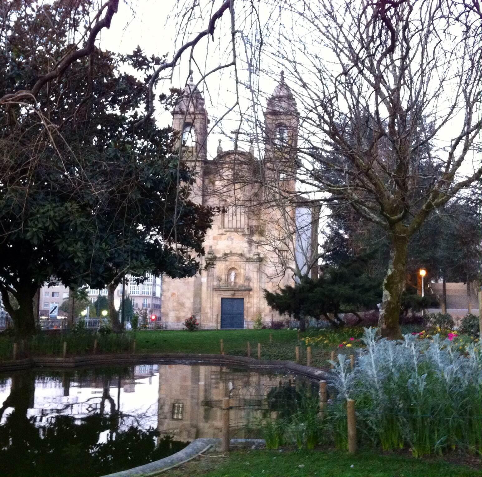 Iglesia Capilla del Pilar, por García Katxuki
