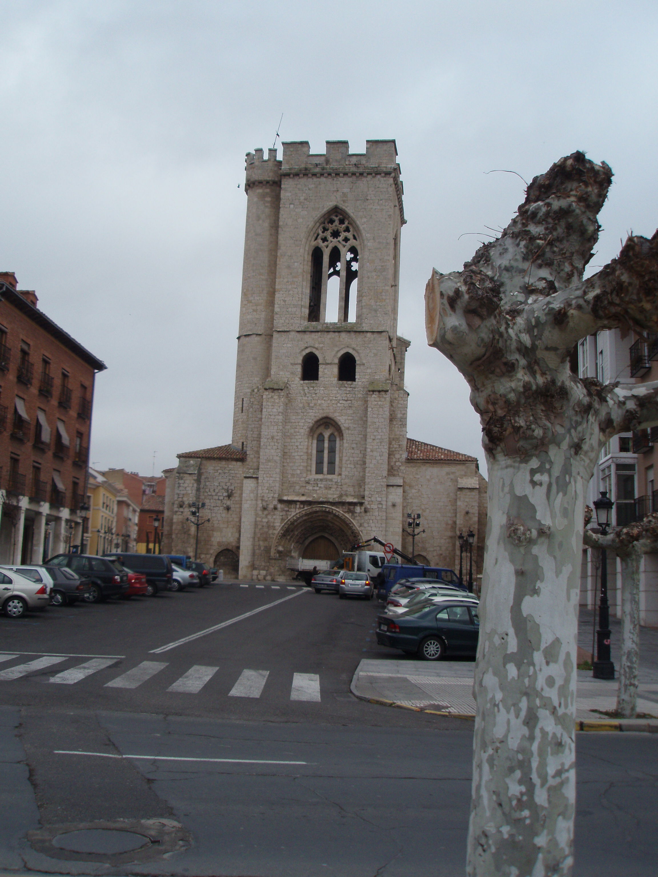 Iglesia de San Miguel, por Joxu