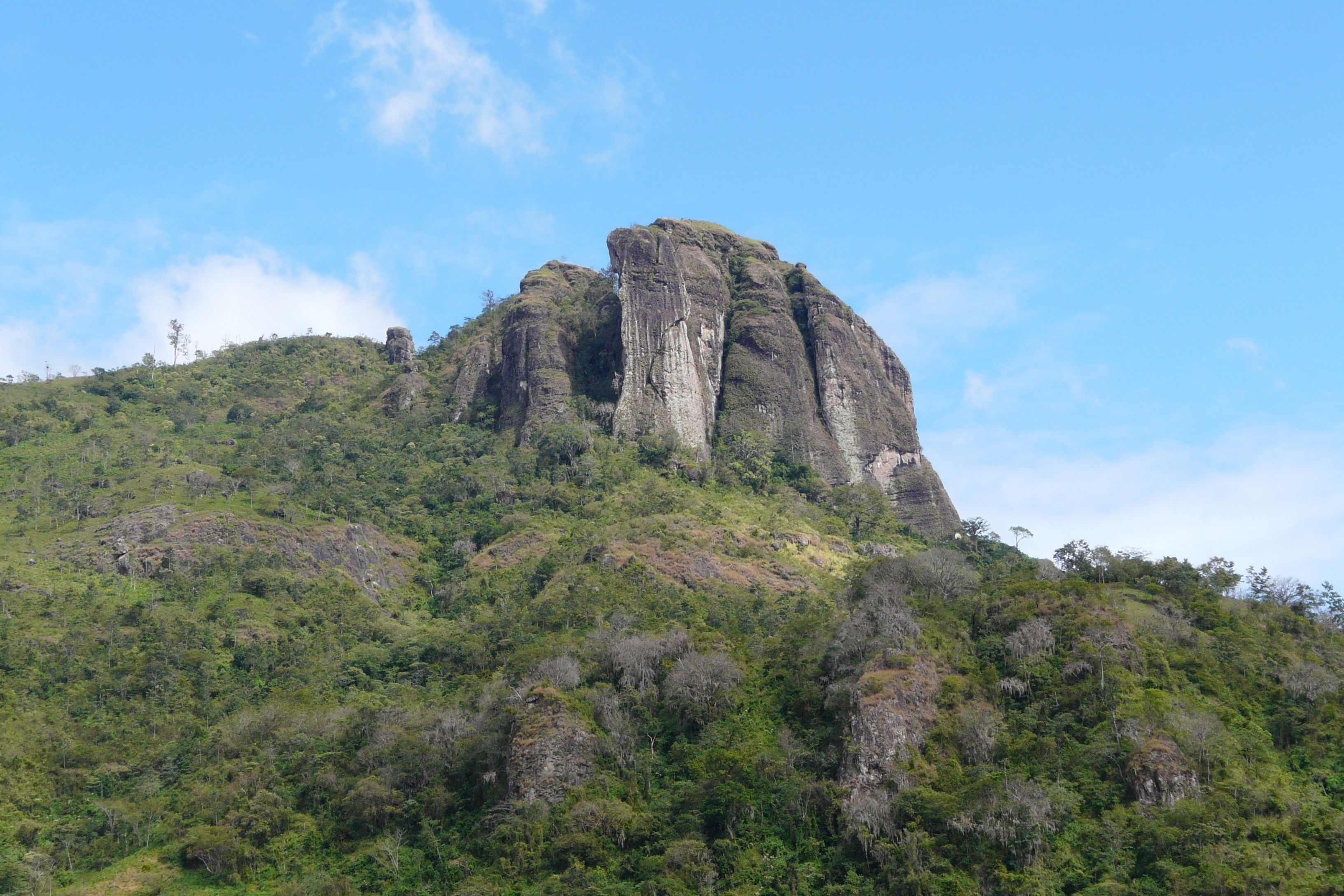 Montaña de Quirragua, por Leonel Valle