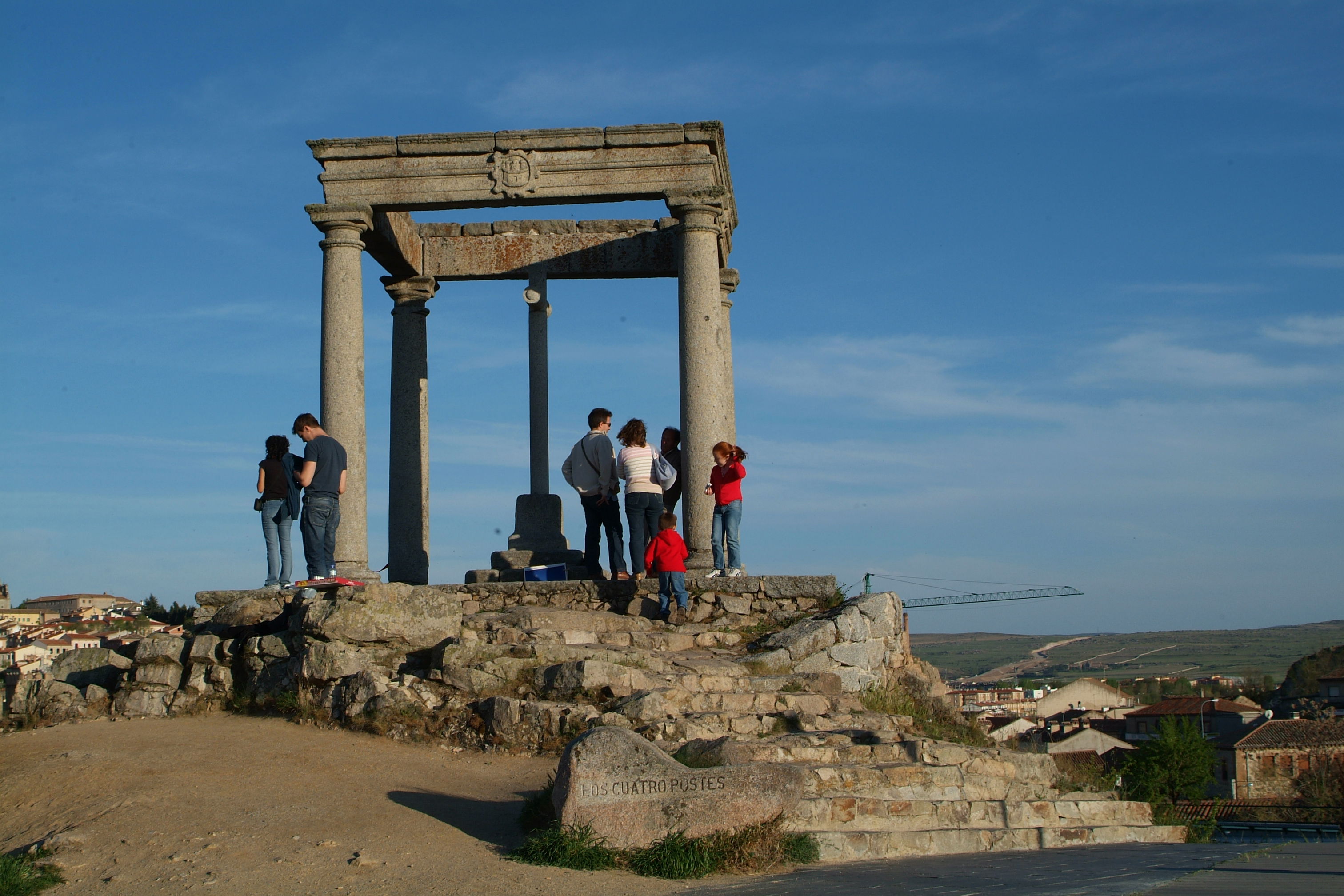 Los Cuatro Postes, por Osfunez