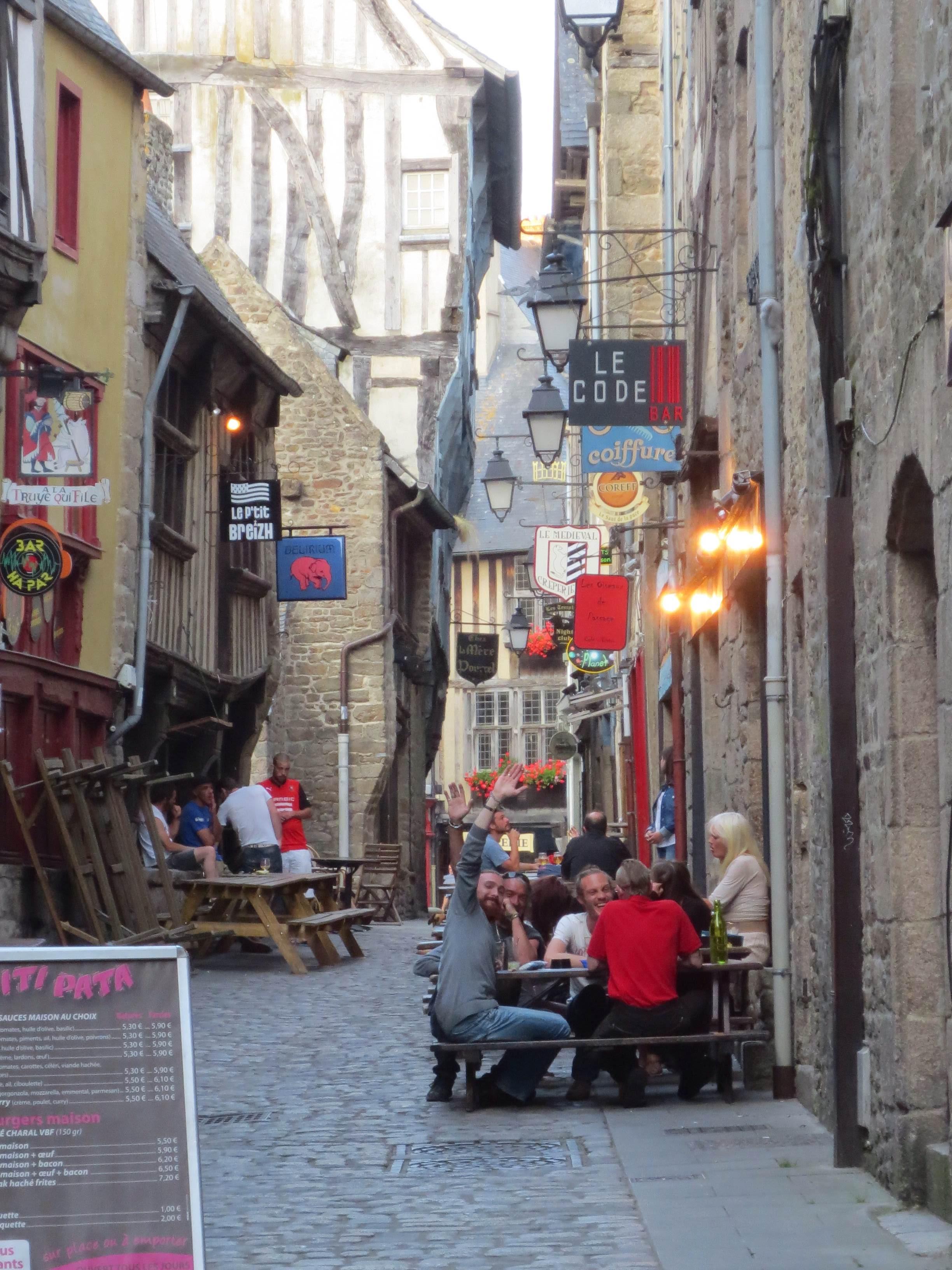 Rue de la Poissonerie, por Federico De Balanzó Guerendiain