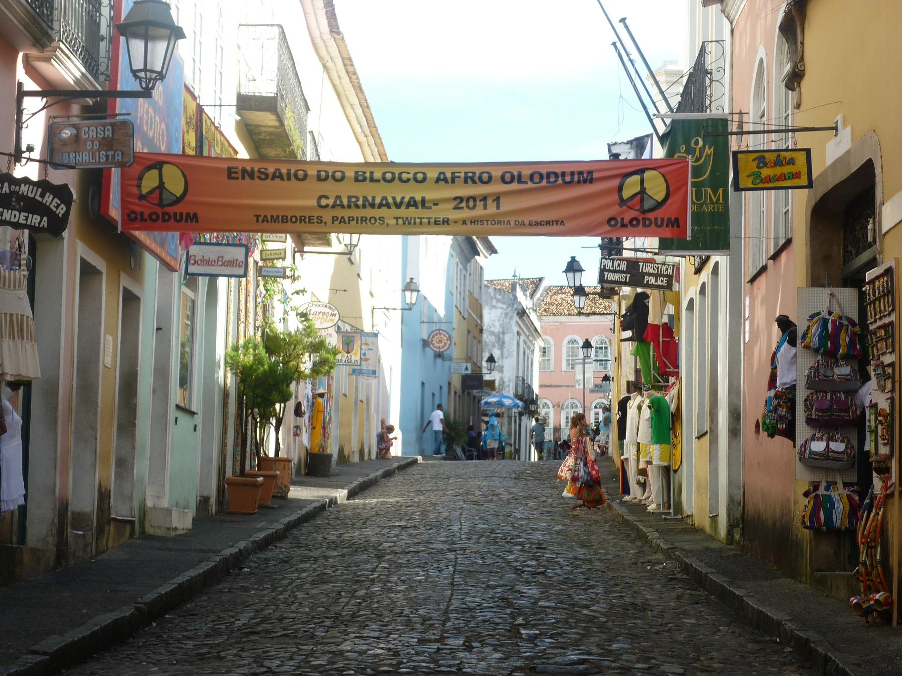 Rua das laranjeiras, por MundoXDescubrir
