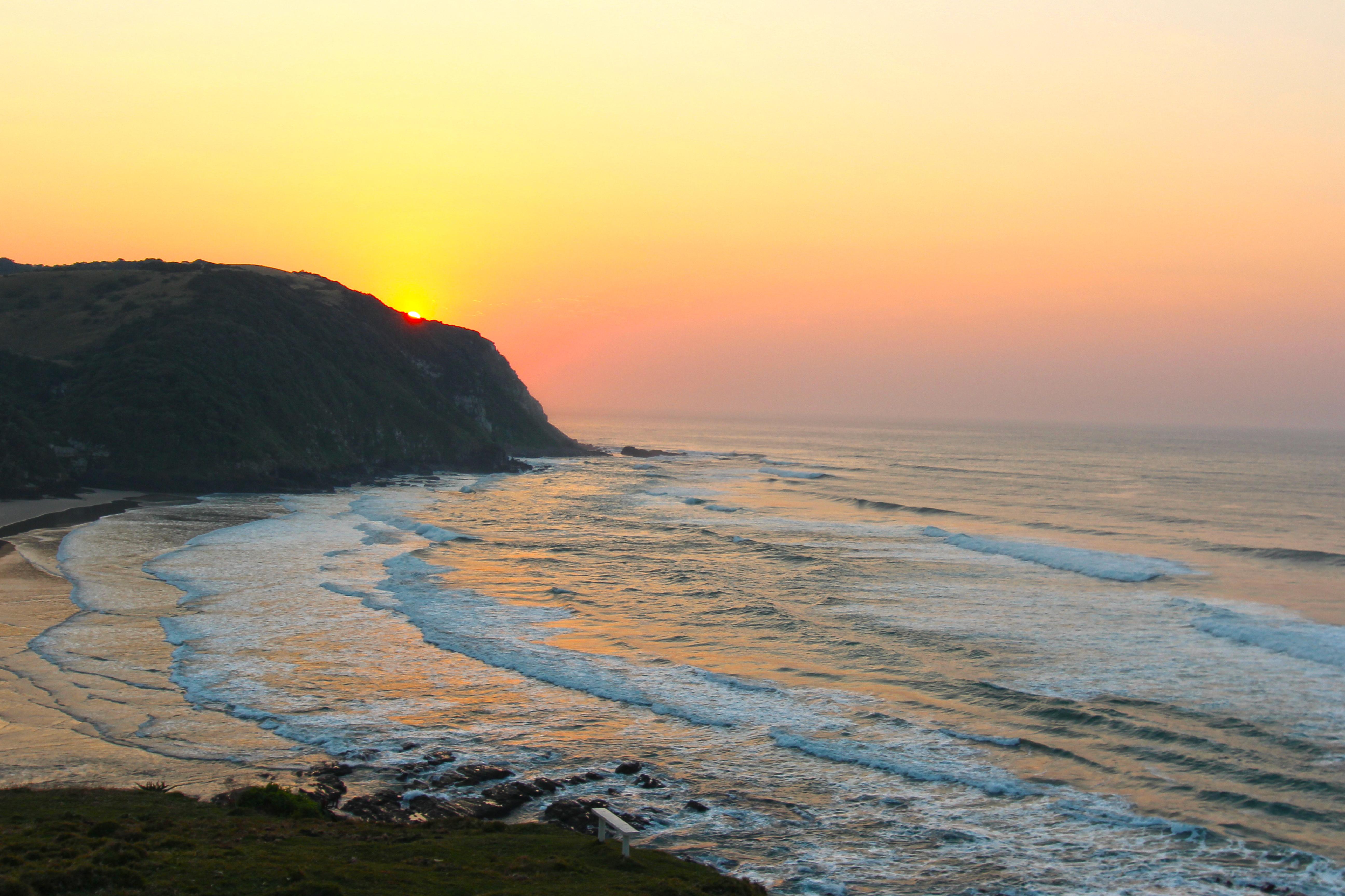 Wild Coast, por Charly Sinewan