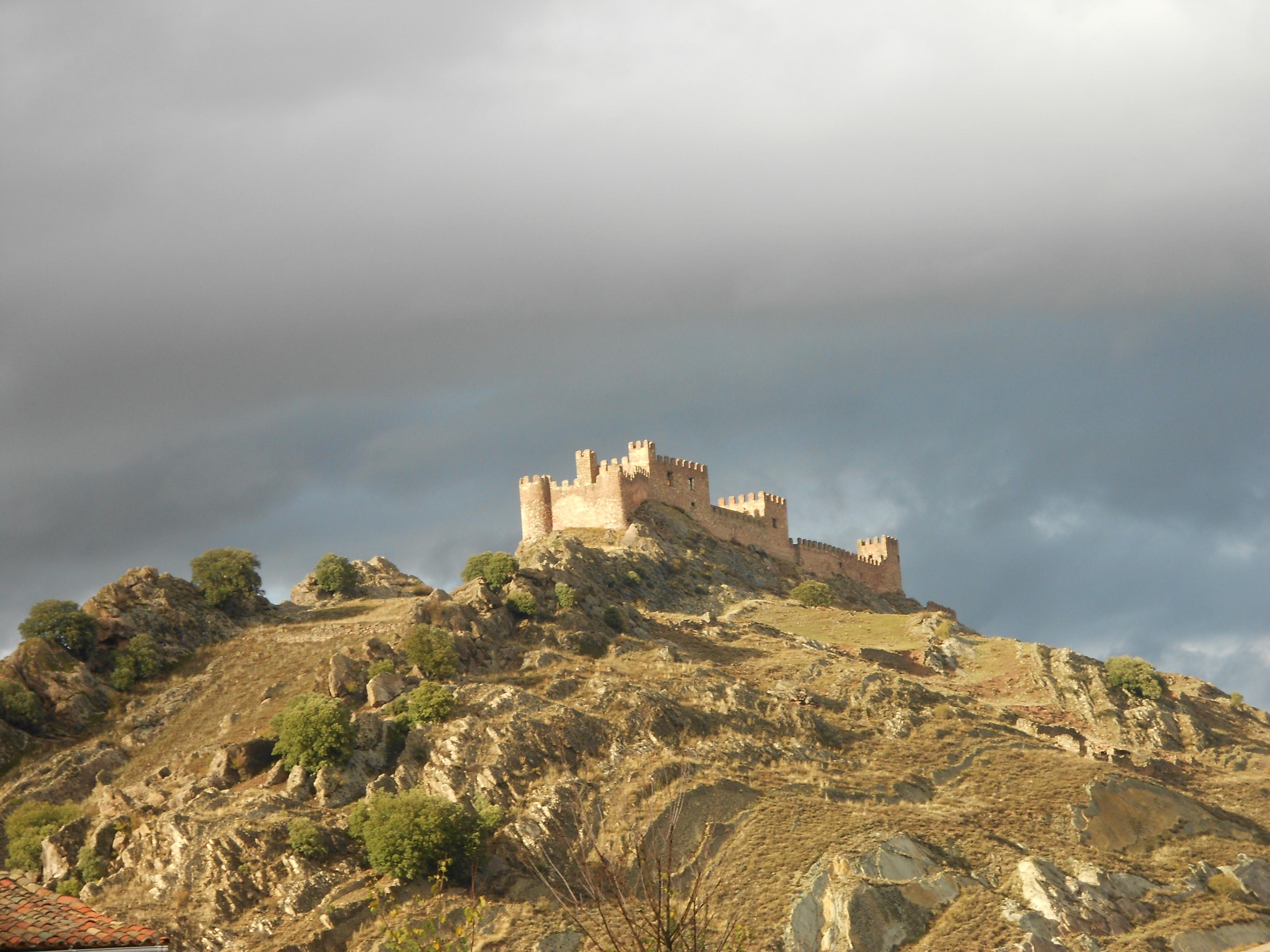 Castillo De Riba De Santiuste, por aurora_alv