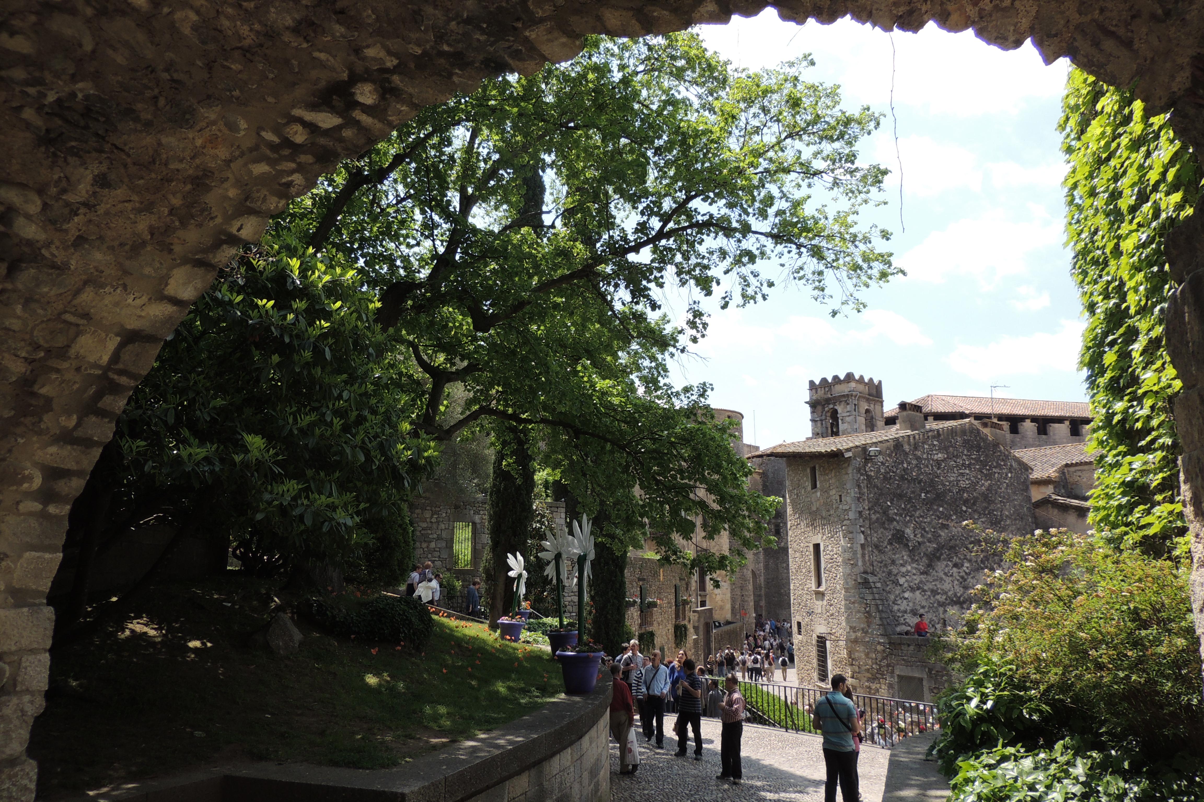 Calle de Ferran el Catòlic, por Dónde vamos Eva