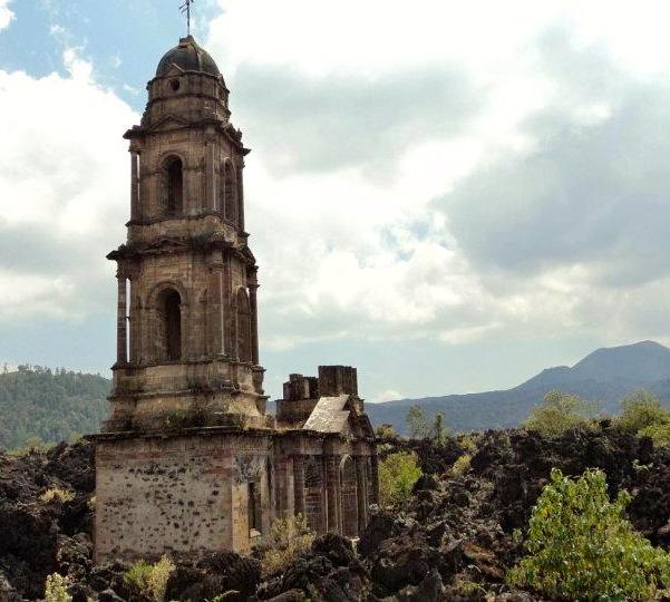 San Juan Parangaricutiro en Paricutin: 2 opiniones y 9 fotos