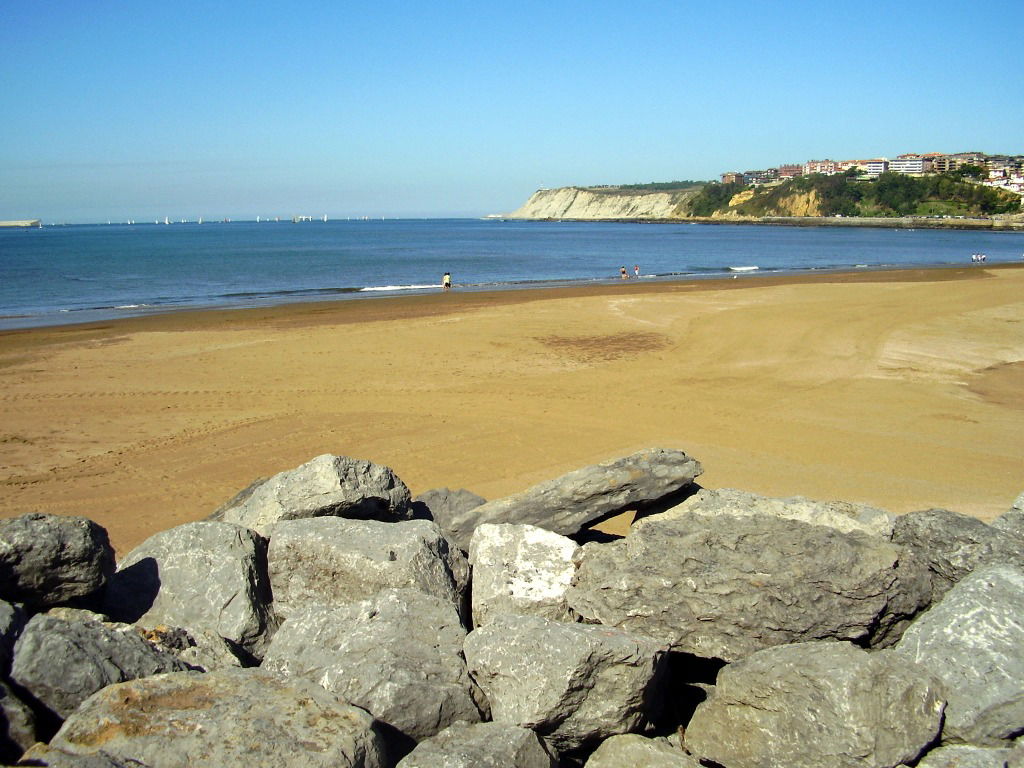 Playa de Ereaga, por Lala