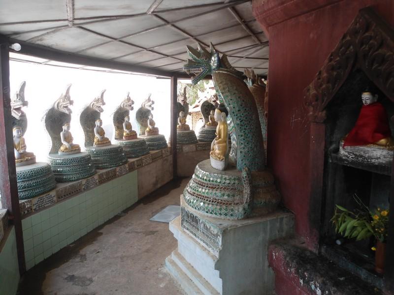 Snake Pagoda (Hmwe Paya), por Marie & Matt