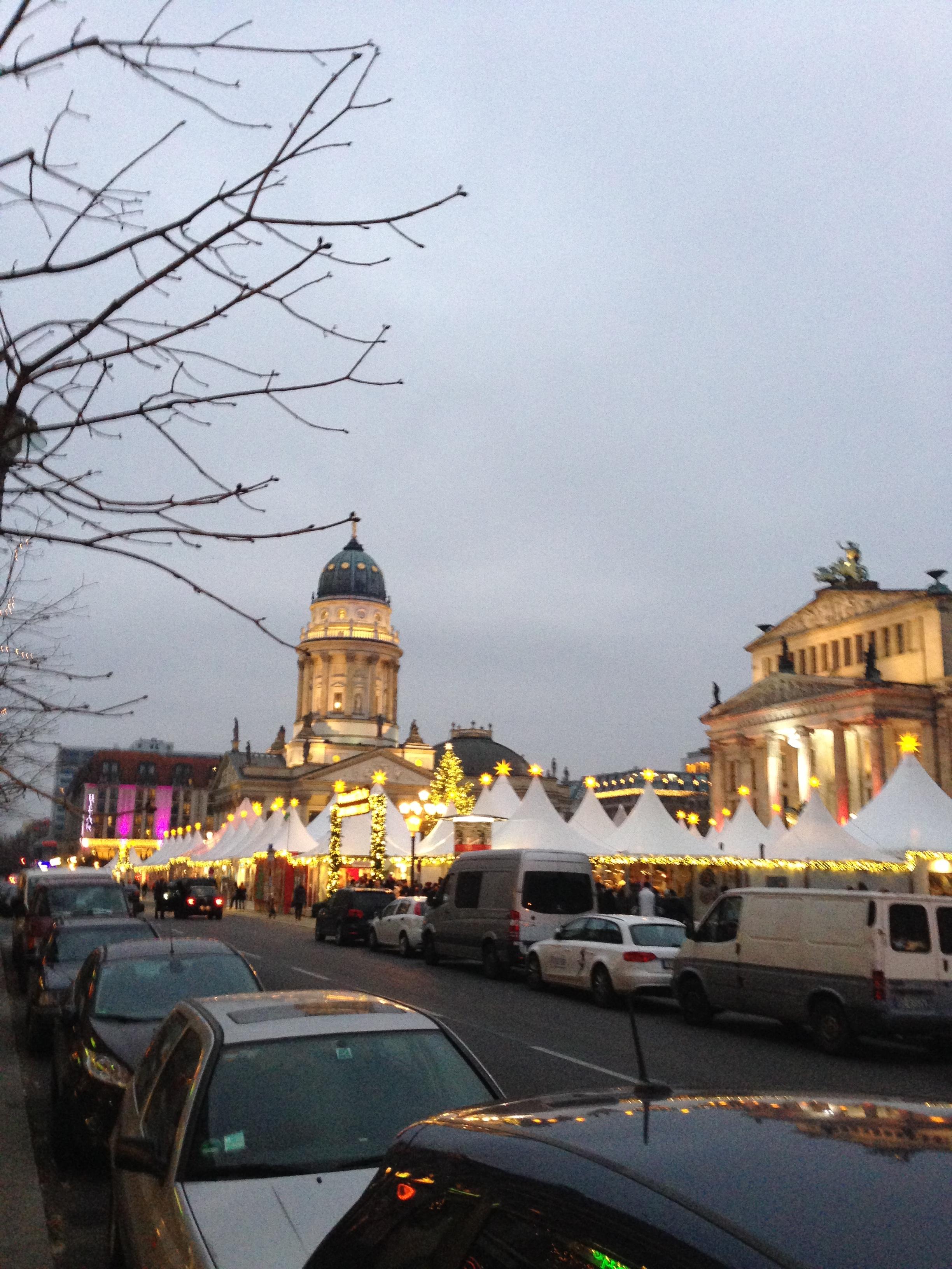 Mercadillo navideño de Gendarmenmarkt, por Lídia Aleixo