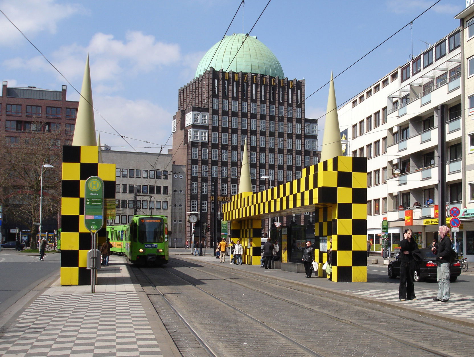 Parada Steintor de Frank Gehry - Hannover, por Mou