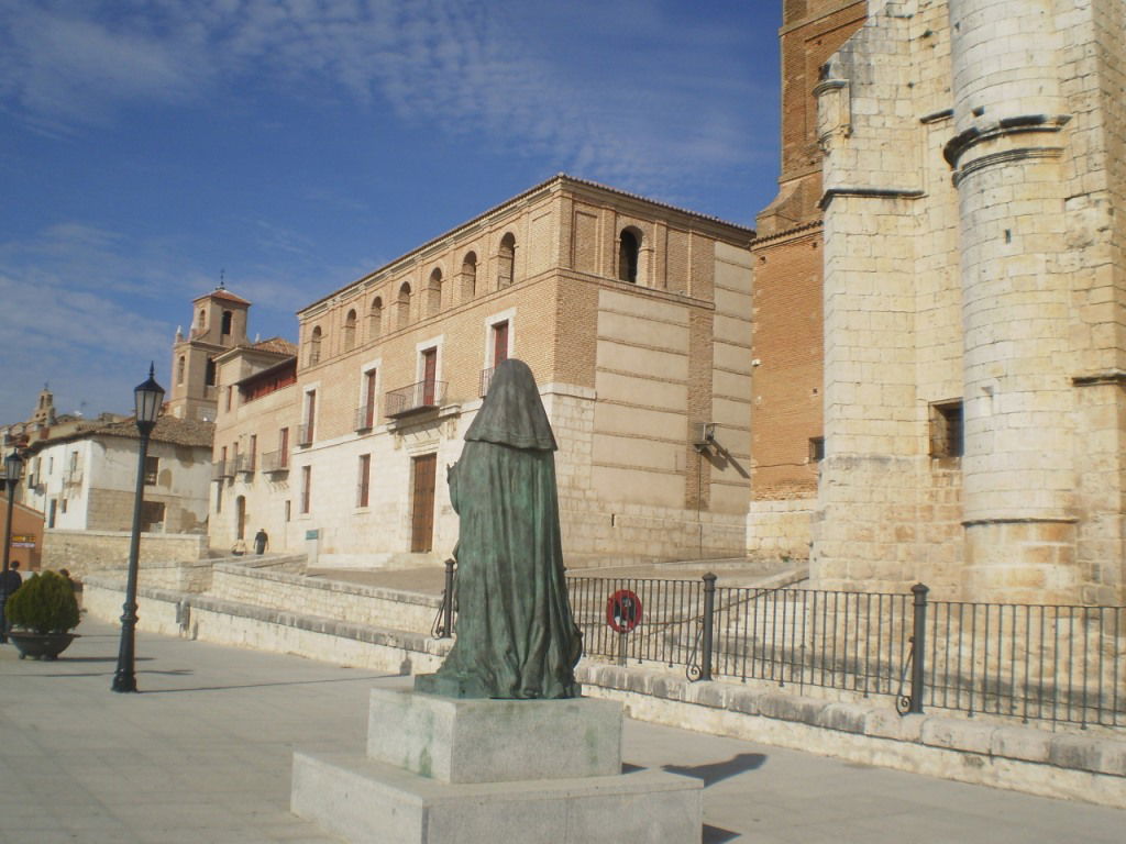 Monumento a Juana I, por Lala