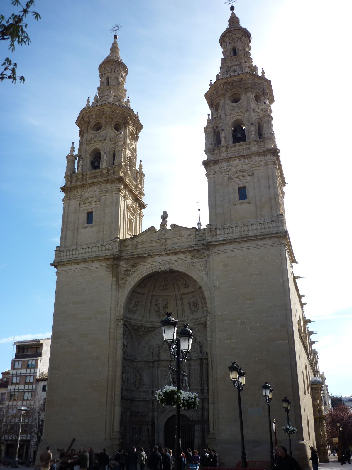 Concatedral de Santa María de La Redonda, por WillyFog
