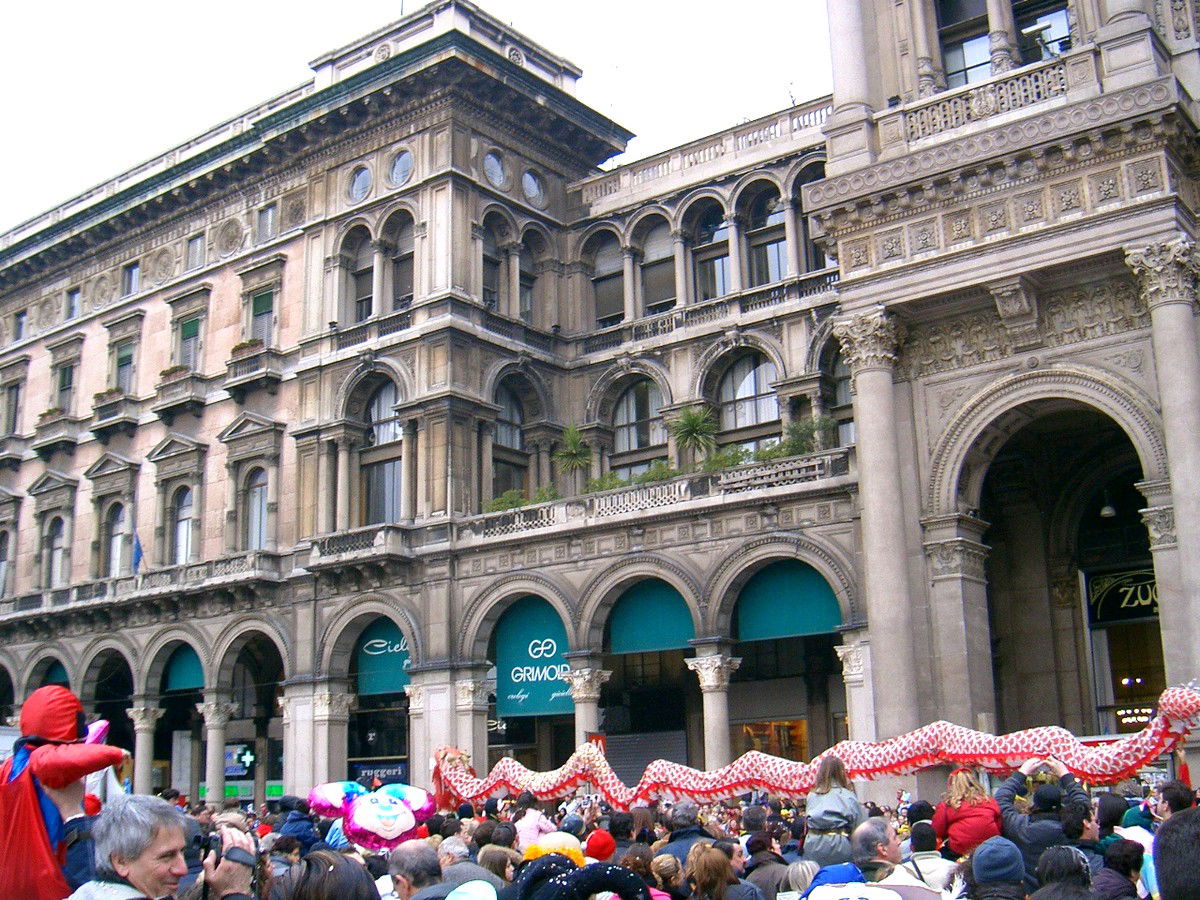 Carnaval en Plaza del Duomo, por Leo&Vero