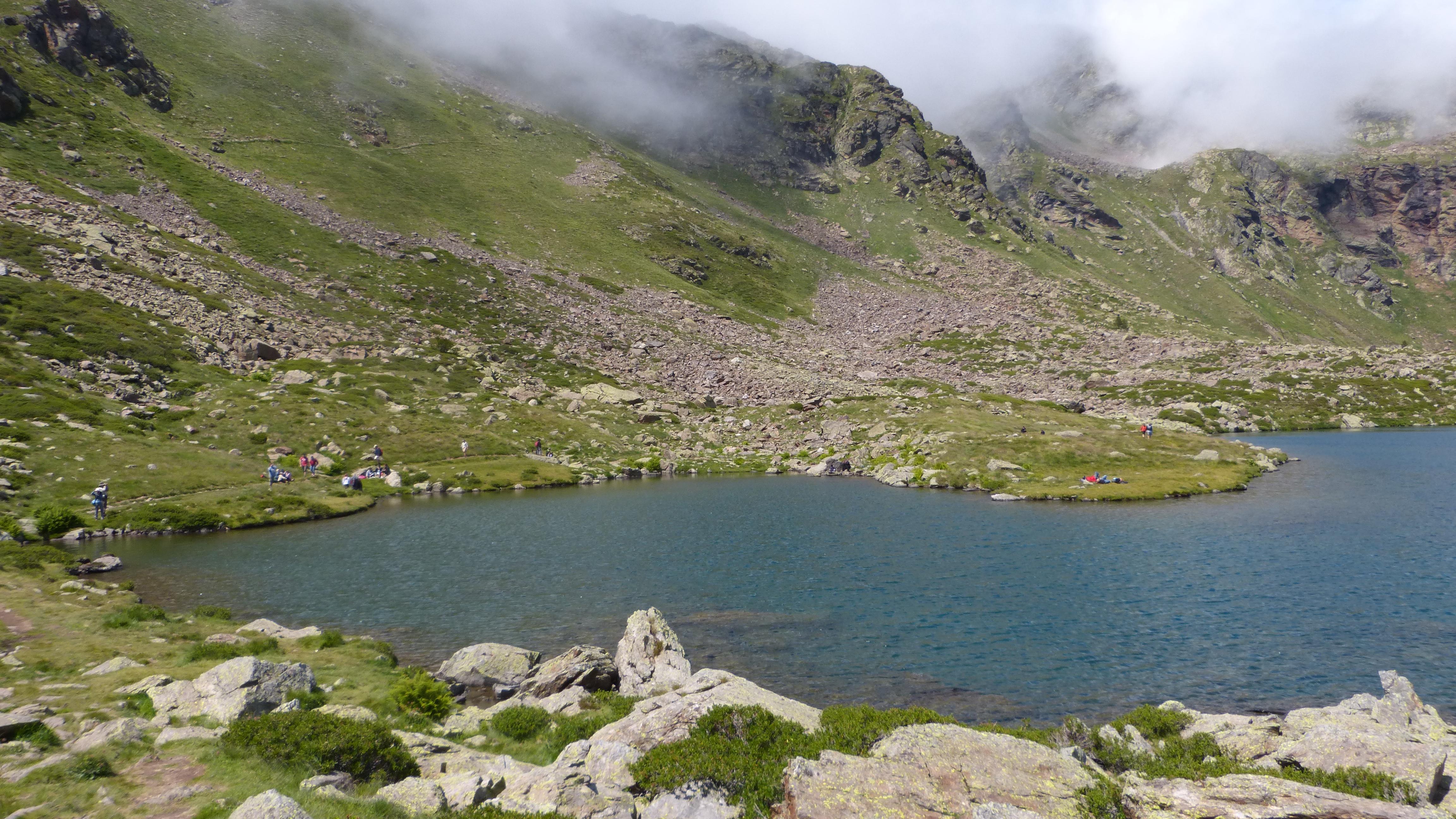 Lago d’enmig, por MundoXDescubrir