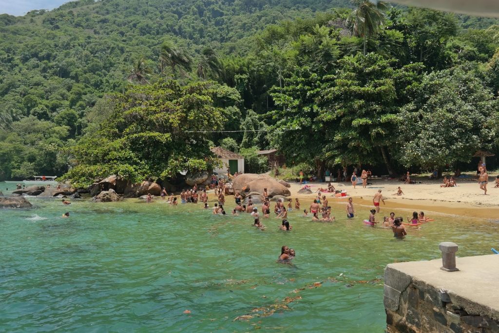 Praia de Freguesia de Santana, por Leo Araújo