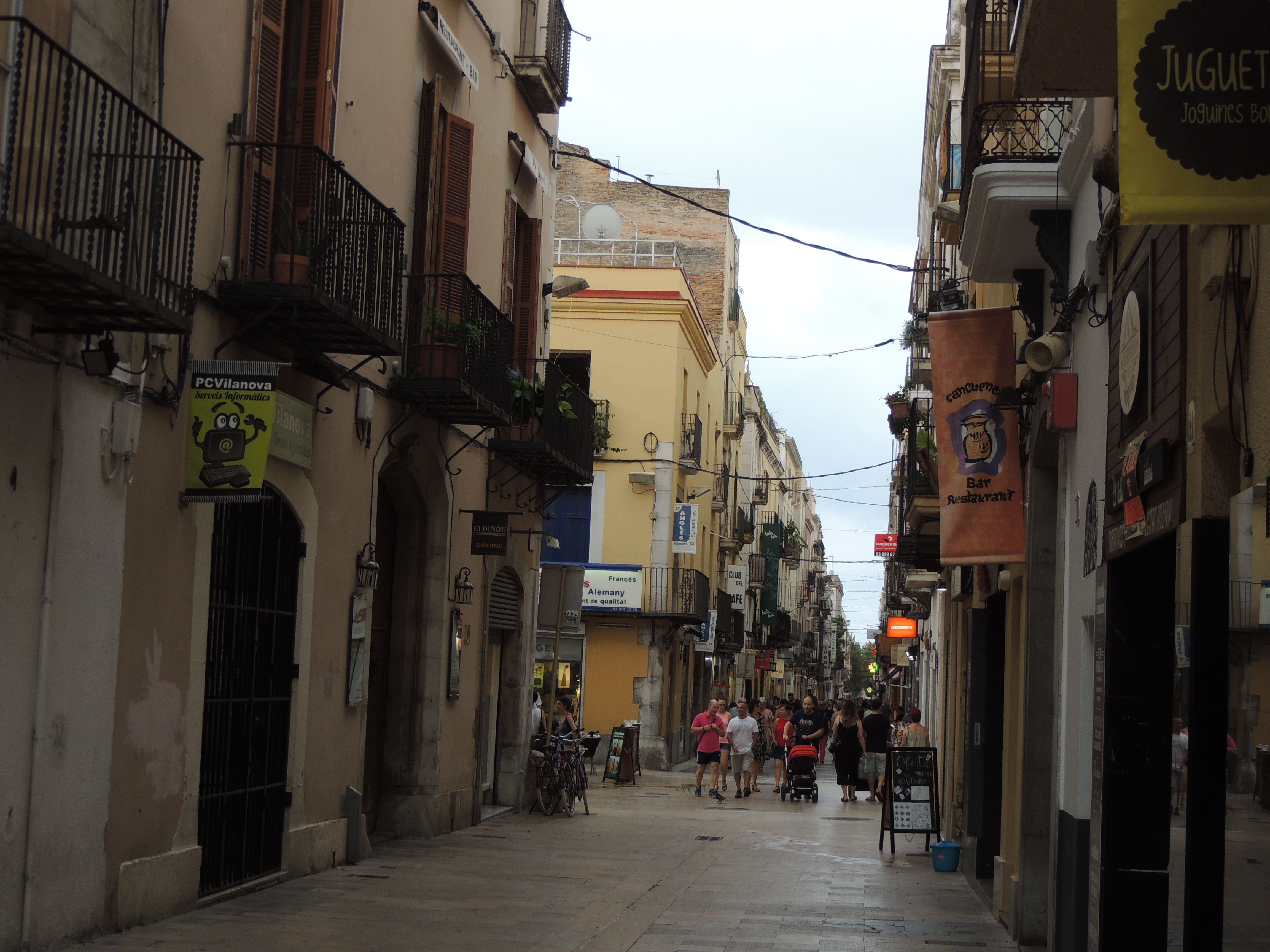 Carrer del Comerç, por Dónde vamos Eva
