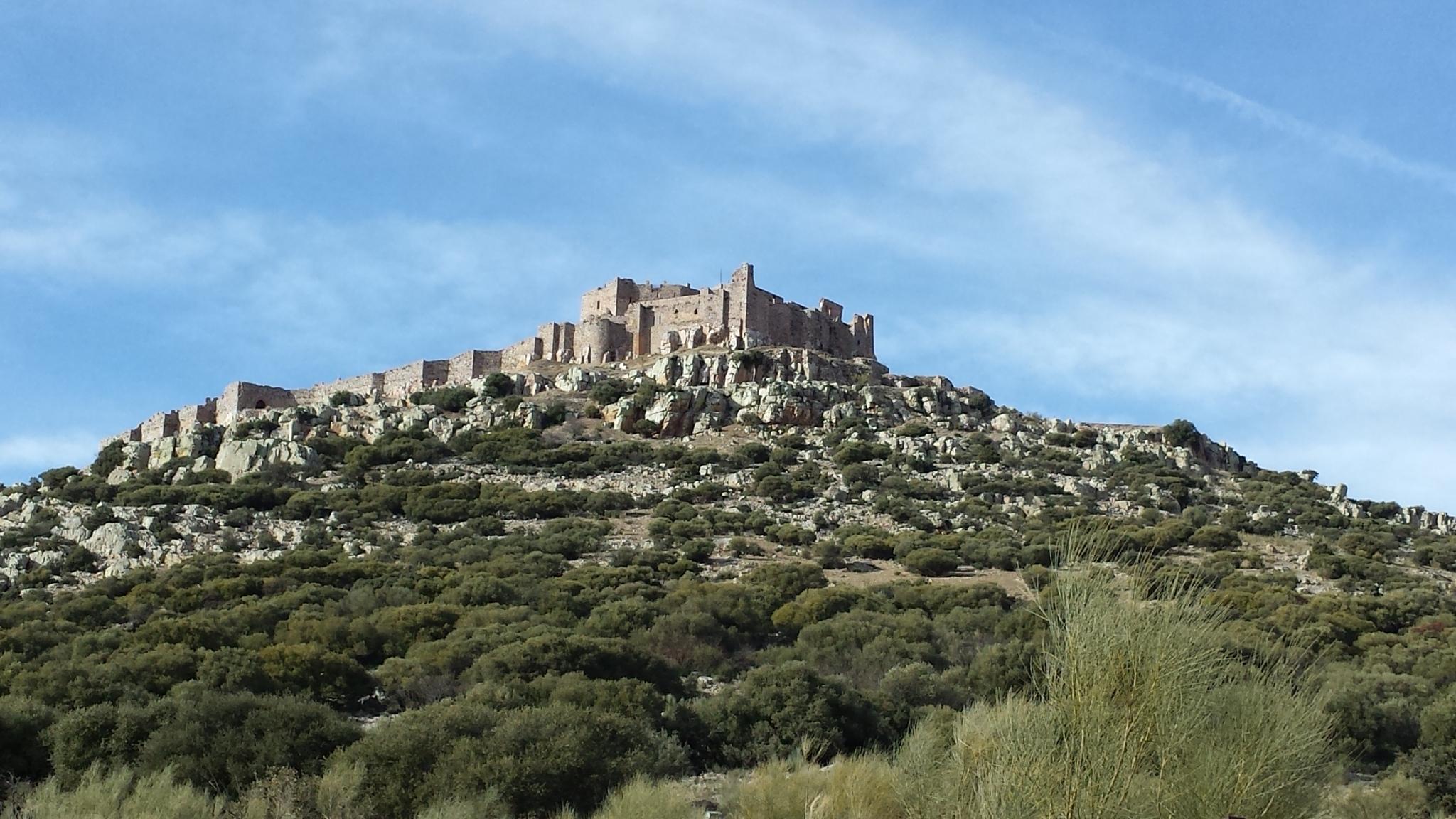 Sacro Convento Y Castillo De Calatrava La Nueva, por Eduardo Gómez de la Mata