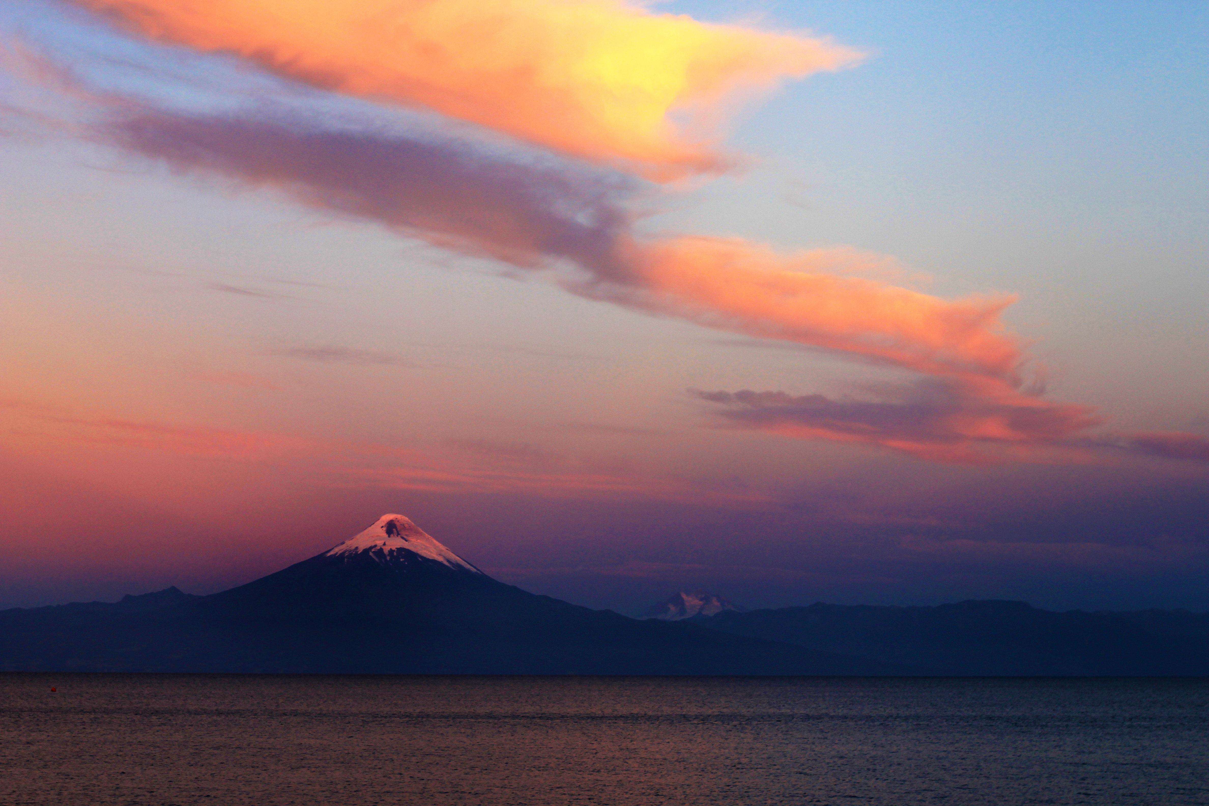 Descubre los encantadores pueblos de Los Lagos que enamoran