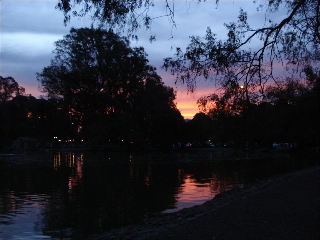 Parque Sarmiento, por Someone