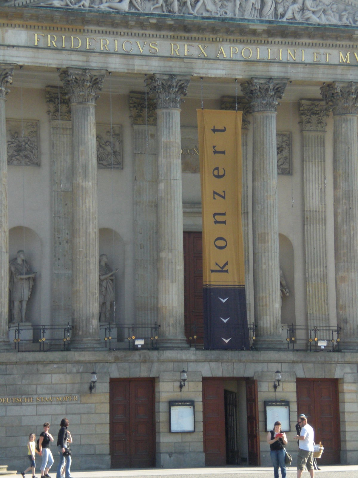 La Ópera Nacional Unter den Linden, por guanche