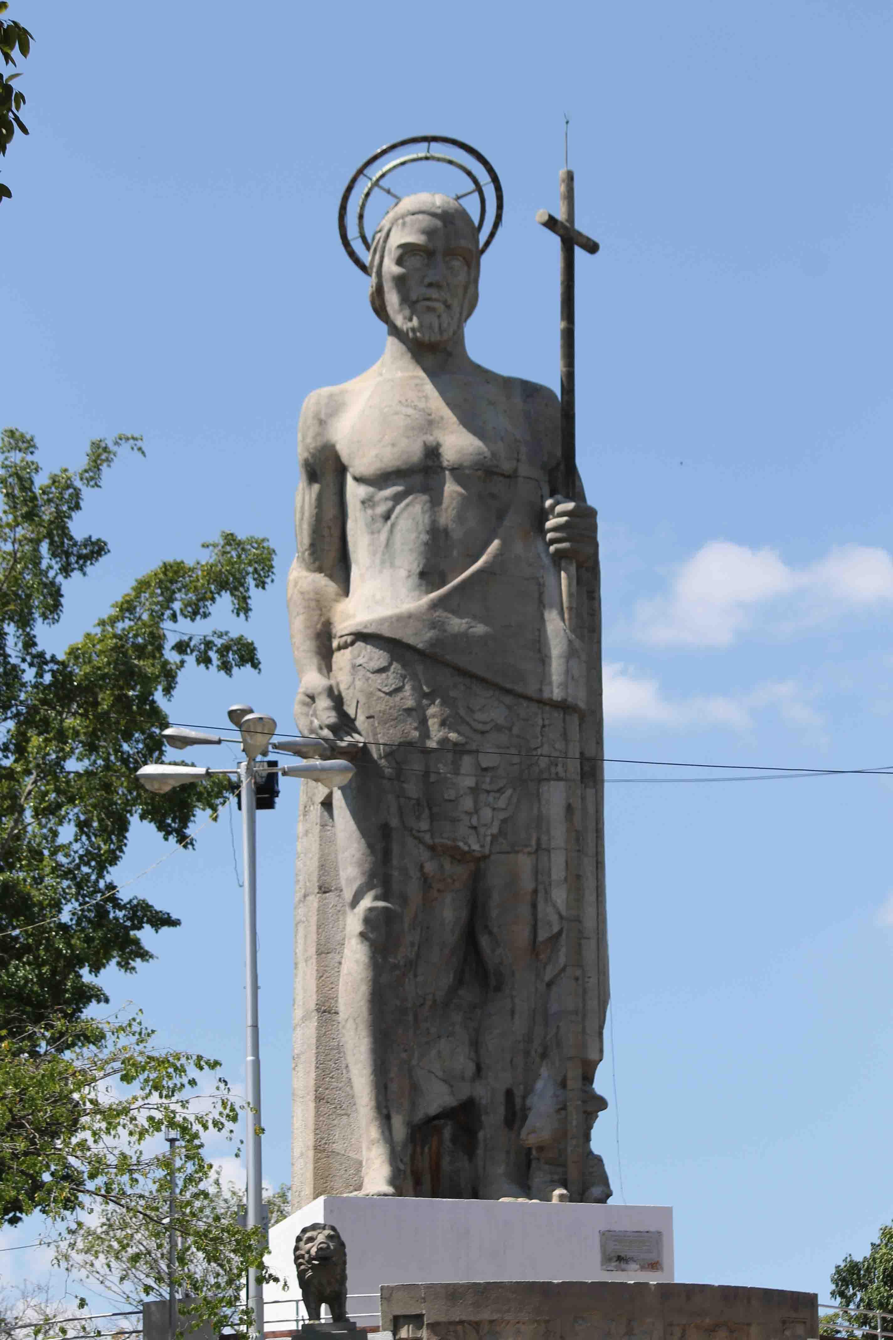 Monumento a San Juan Bautista (Sanjuanote), por Erika Paz