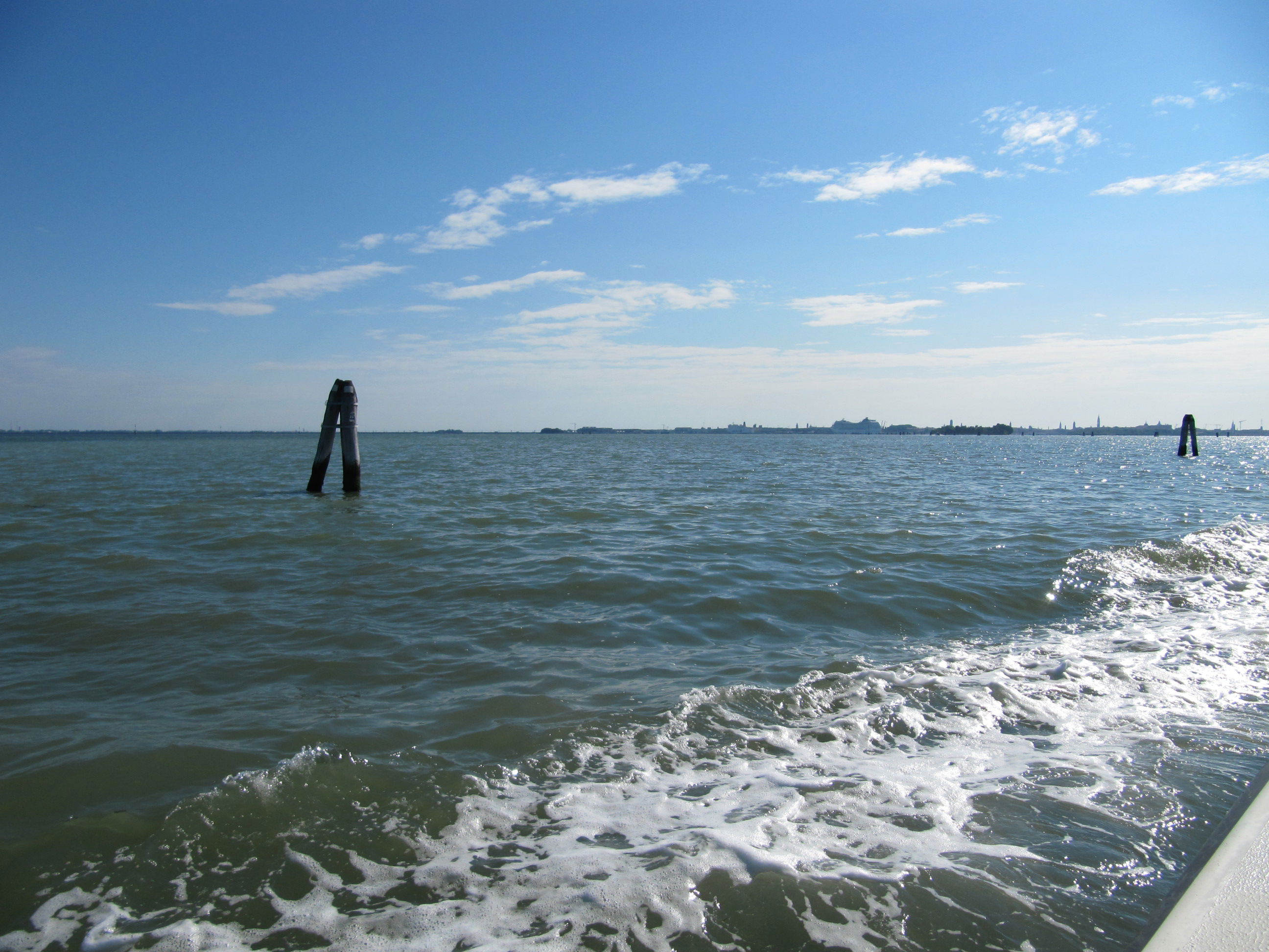 En vaporetto de Fusina a Venecia, por Héctor mibauldeblogs.com