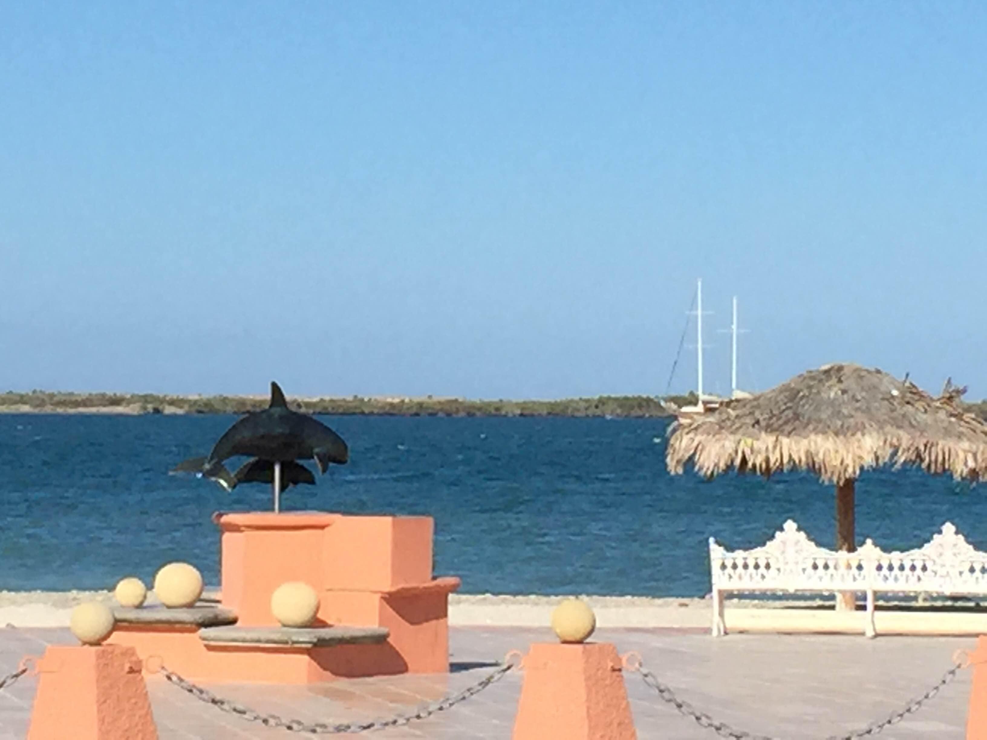 Playa pública del malecón, por Diana Patricia Montemayor Flores