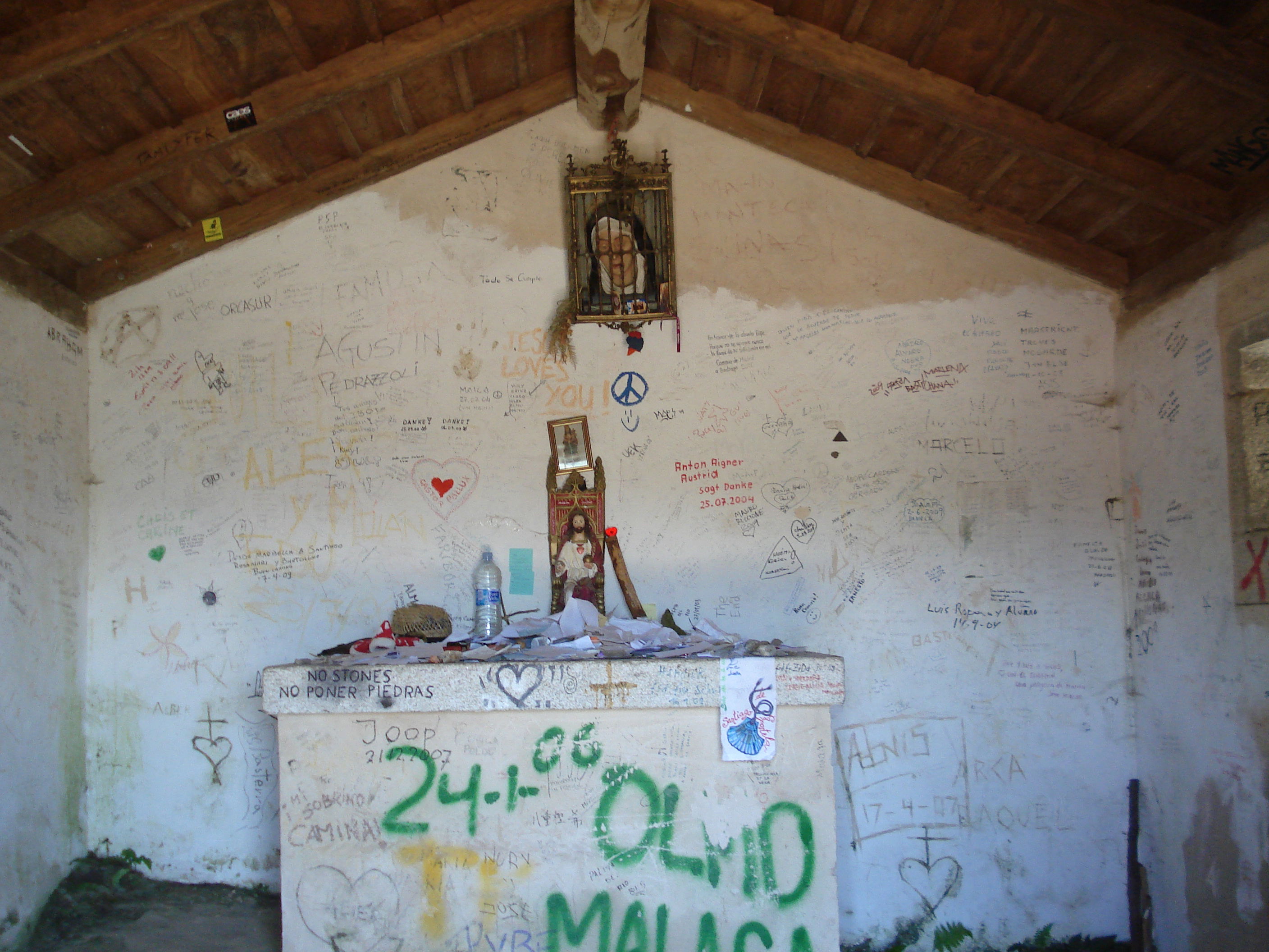 Capilla de piedra de Morgade, por Marilo Marb