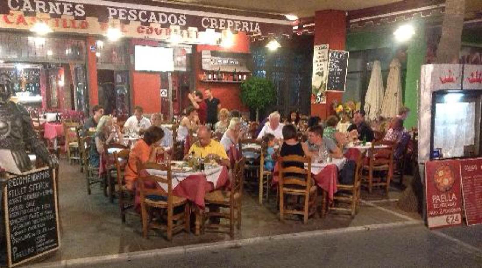 Restaurante el Castillo del Gourmet, por Cristobal Garcia