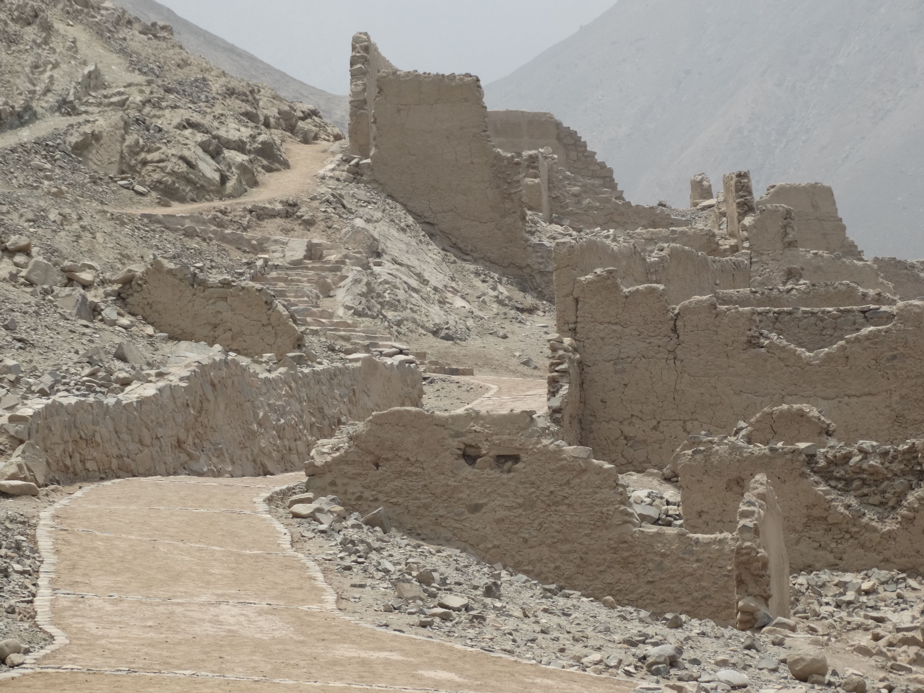 Ruinas en Lima que cuentan historias de civilizaciones antiguas