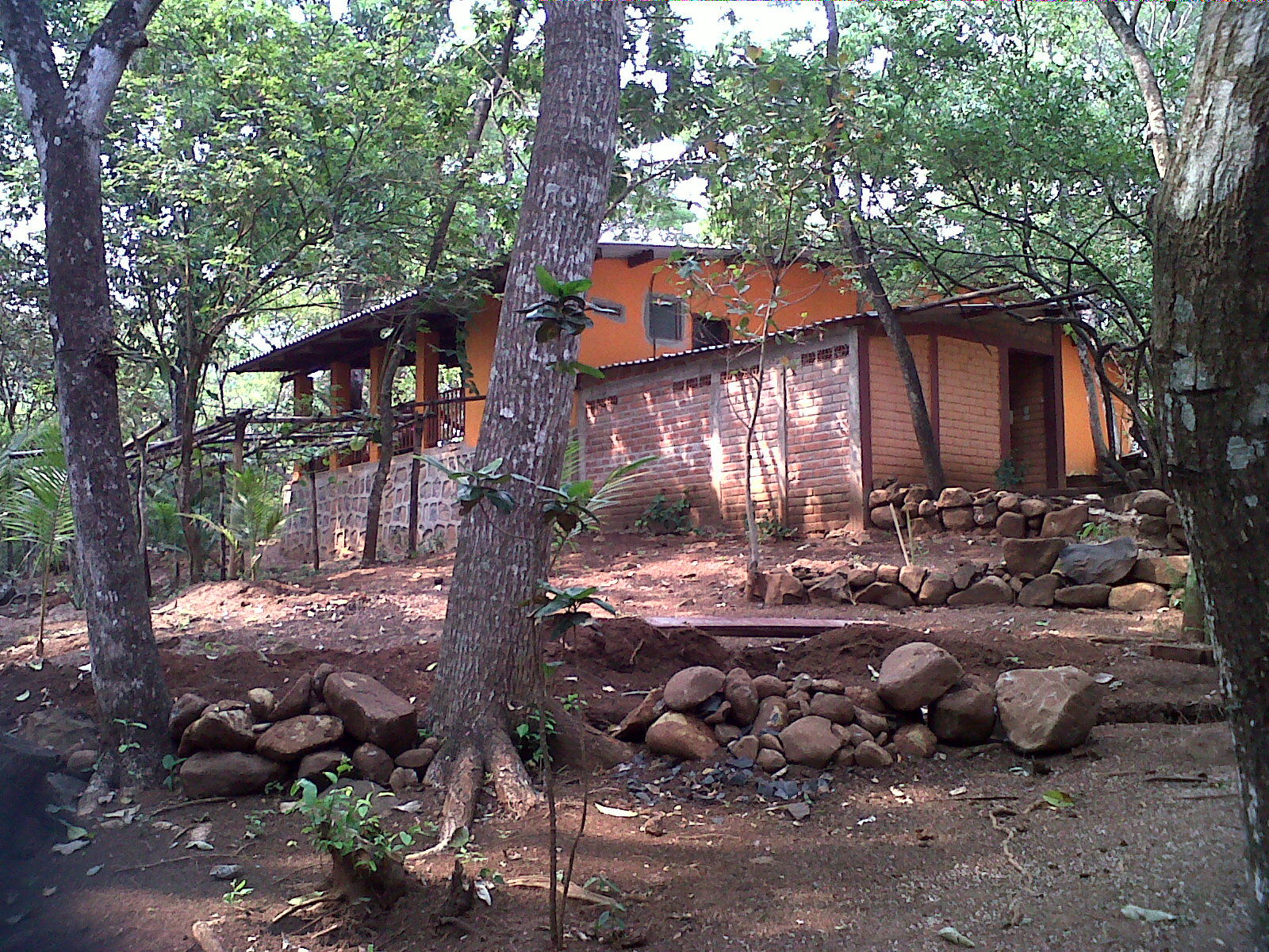 Posada, Restaurante y Parque Ecológico Piedras Calientes, por Chalatenango Extremo