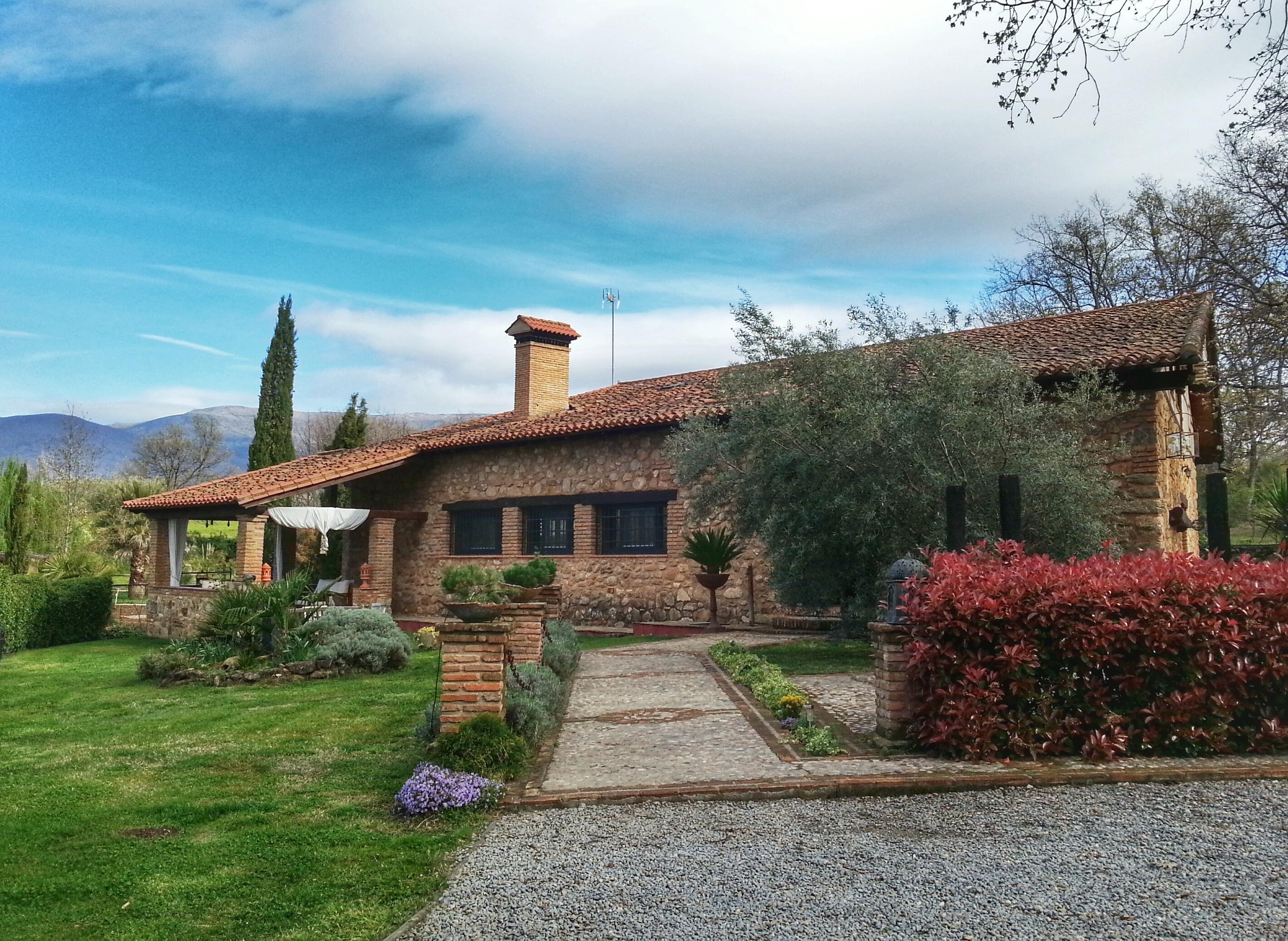 La Casona de Valfrío, por Ignacio Izquierdo