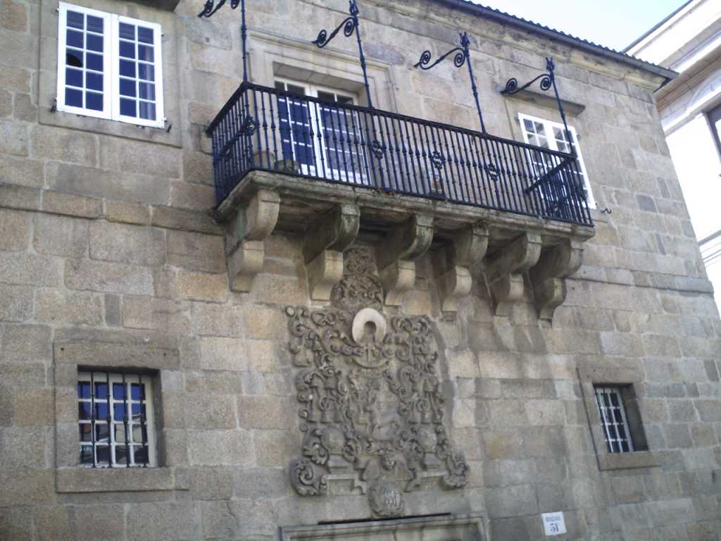 Palacio Episcopal - Museo Arqueológico Provincial, por Lala