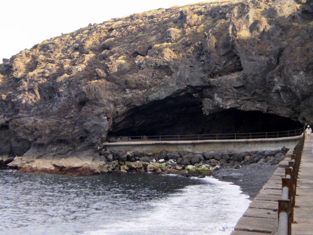 Cueva de los Camellos, por Lala