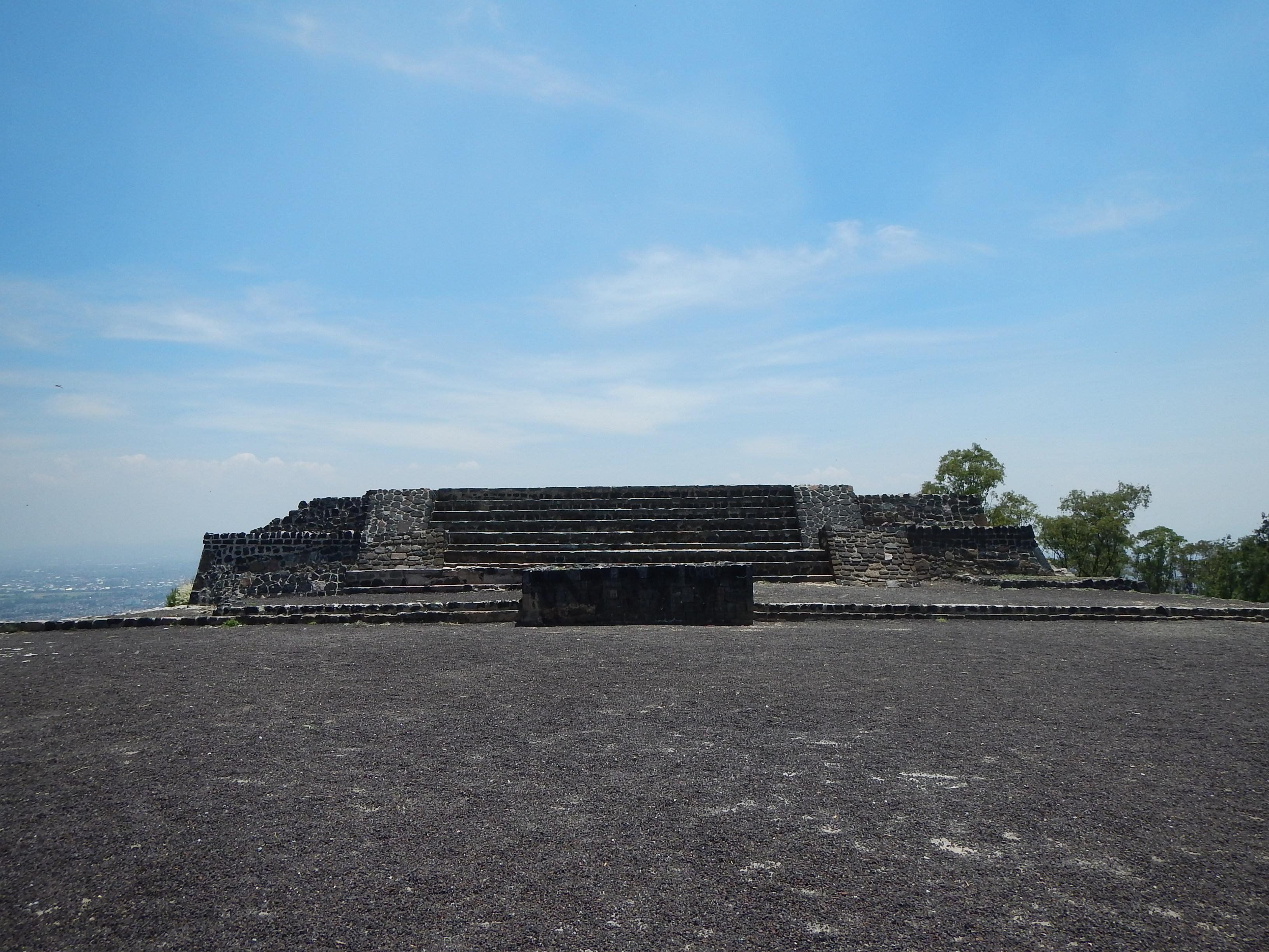 Cerro de la Estrella, por Andrés Serrano Martinez