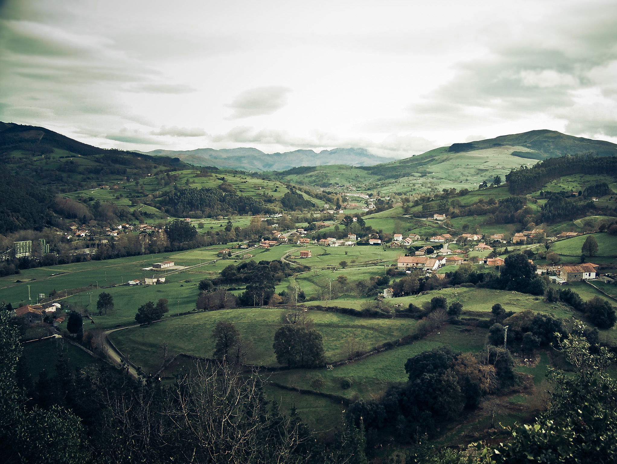 Descubre las cuevas de Cantabria que deslumbran con su magia natural