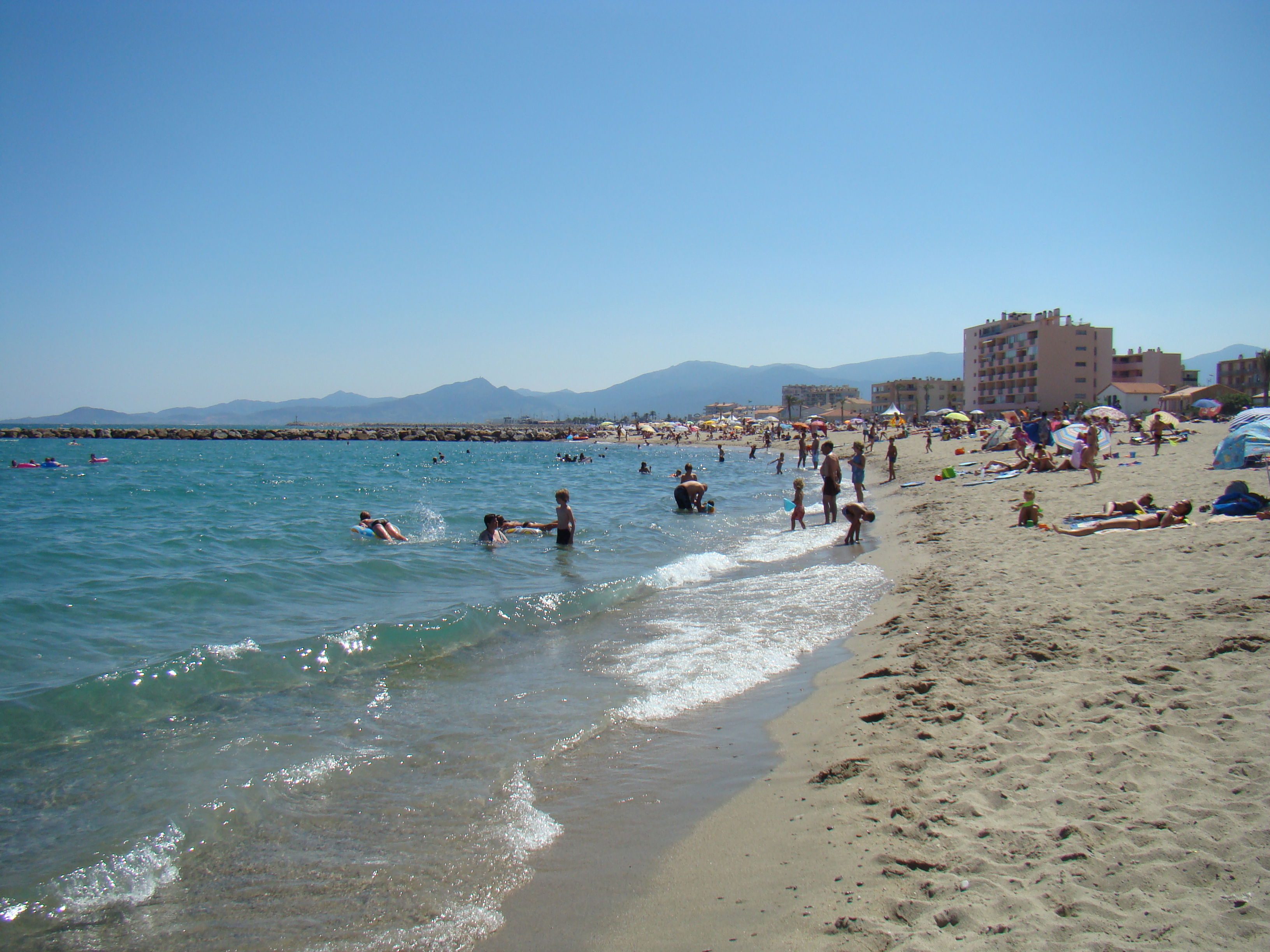 Playa Saint Cyprien, por Philippe