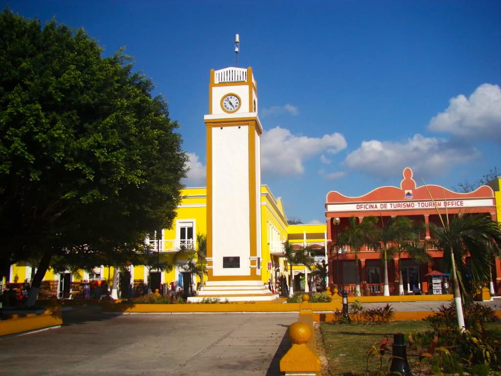 Reloj Público Municipal, por Diana Patricia Montemayor Flores