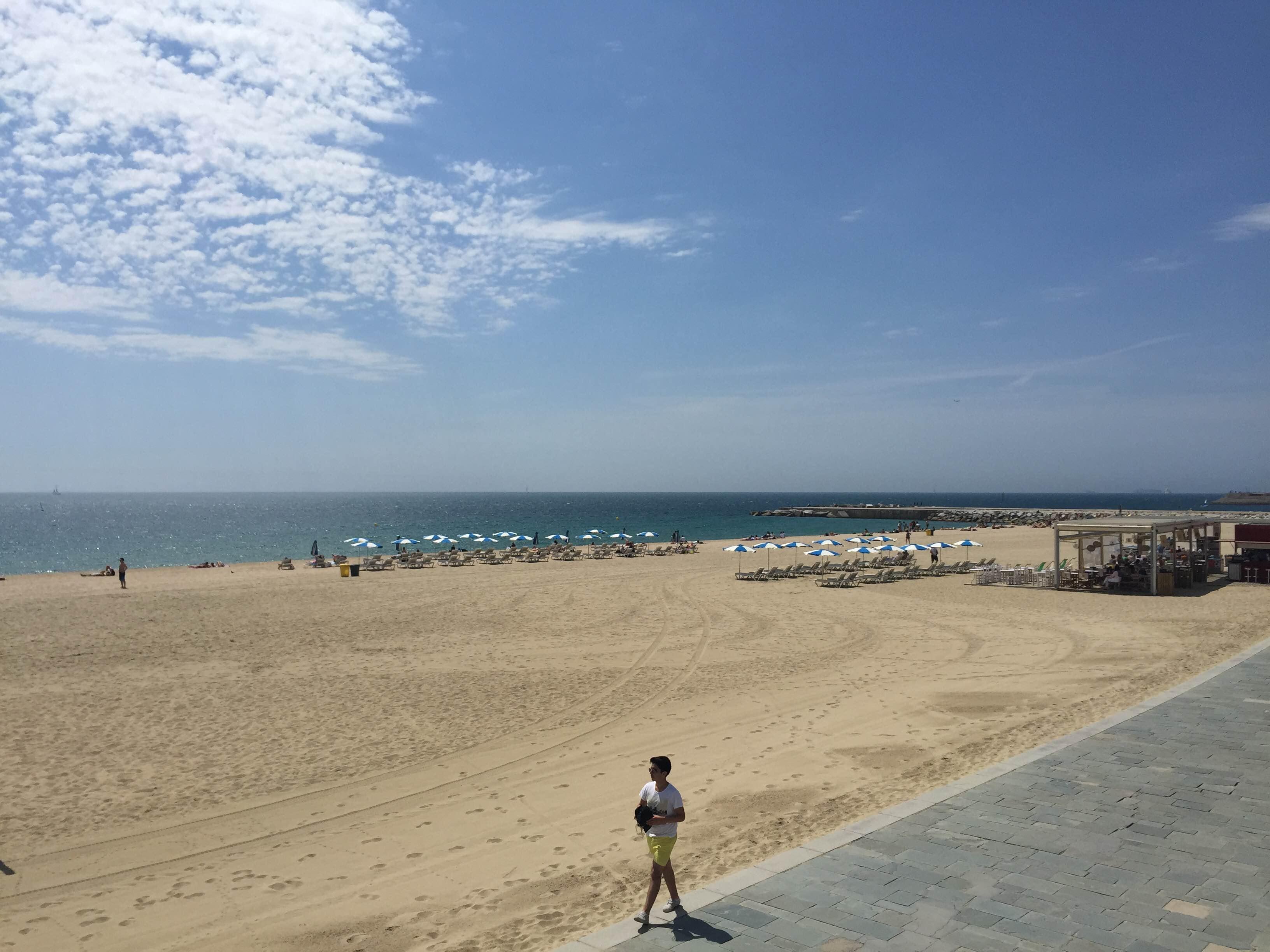 Playa de la Mar Bella, por Antonio J Juliá