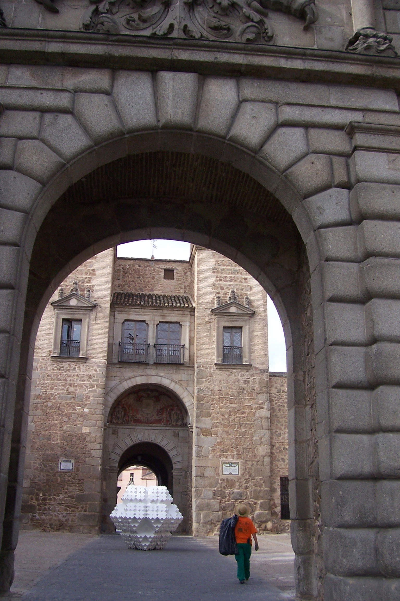 Puerta Antigua de Bisagra, por KKH
