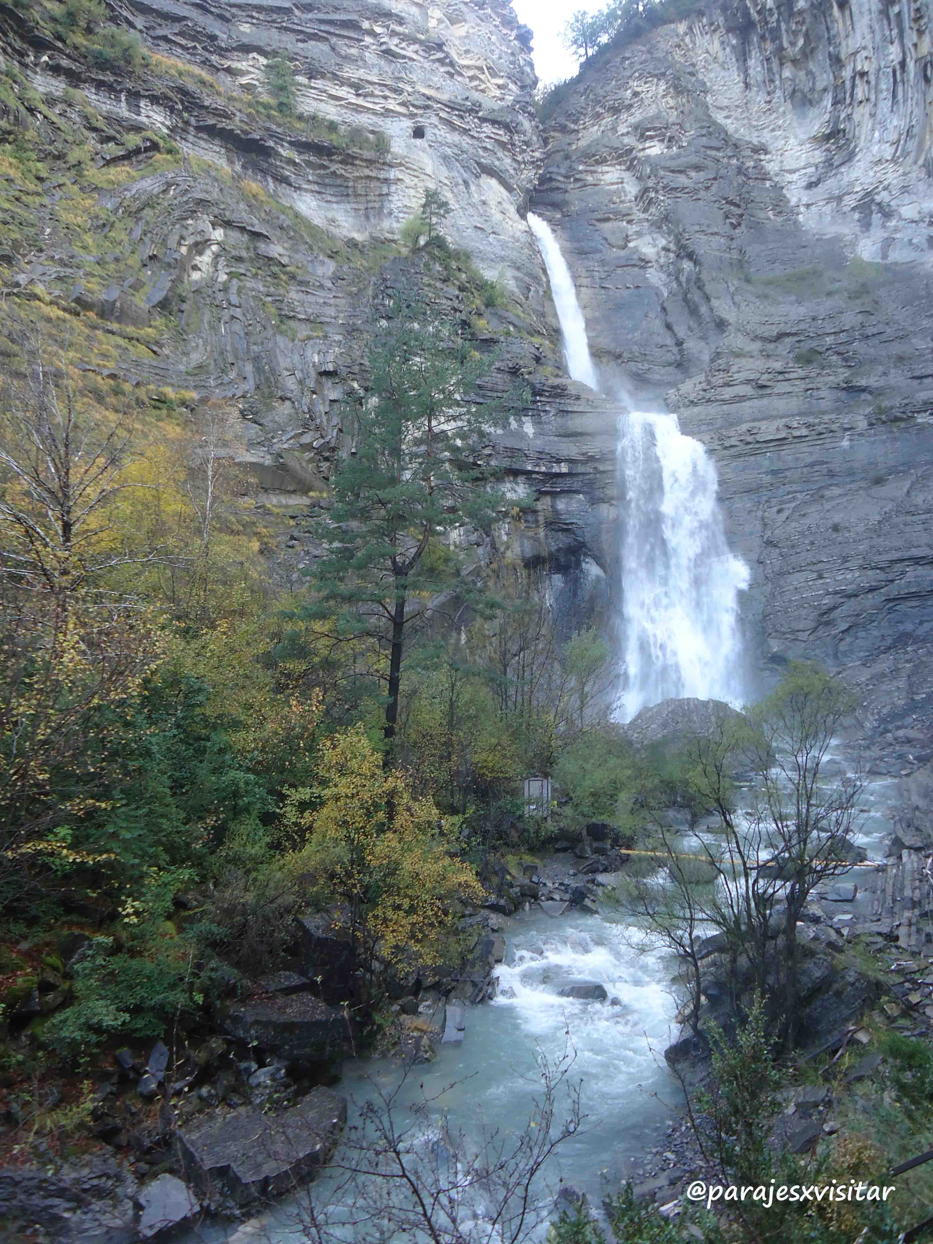 Cataratas en Sobrarbe: un recorrido por las joyas de agua del Pirineo